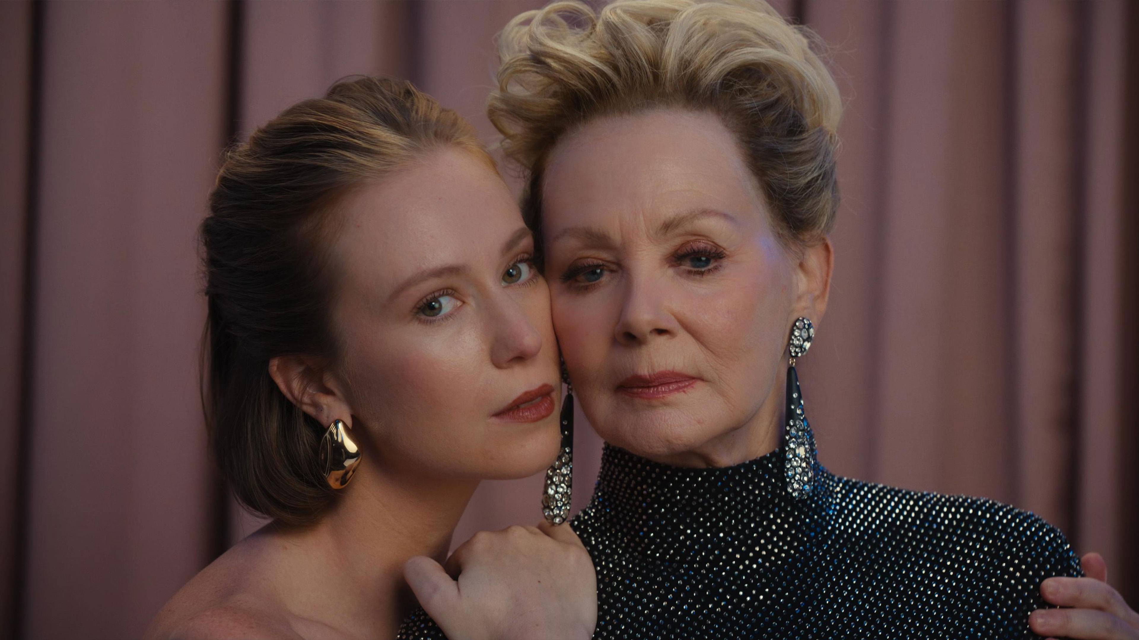 فتاة كبيرة وشجاعة