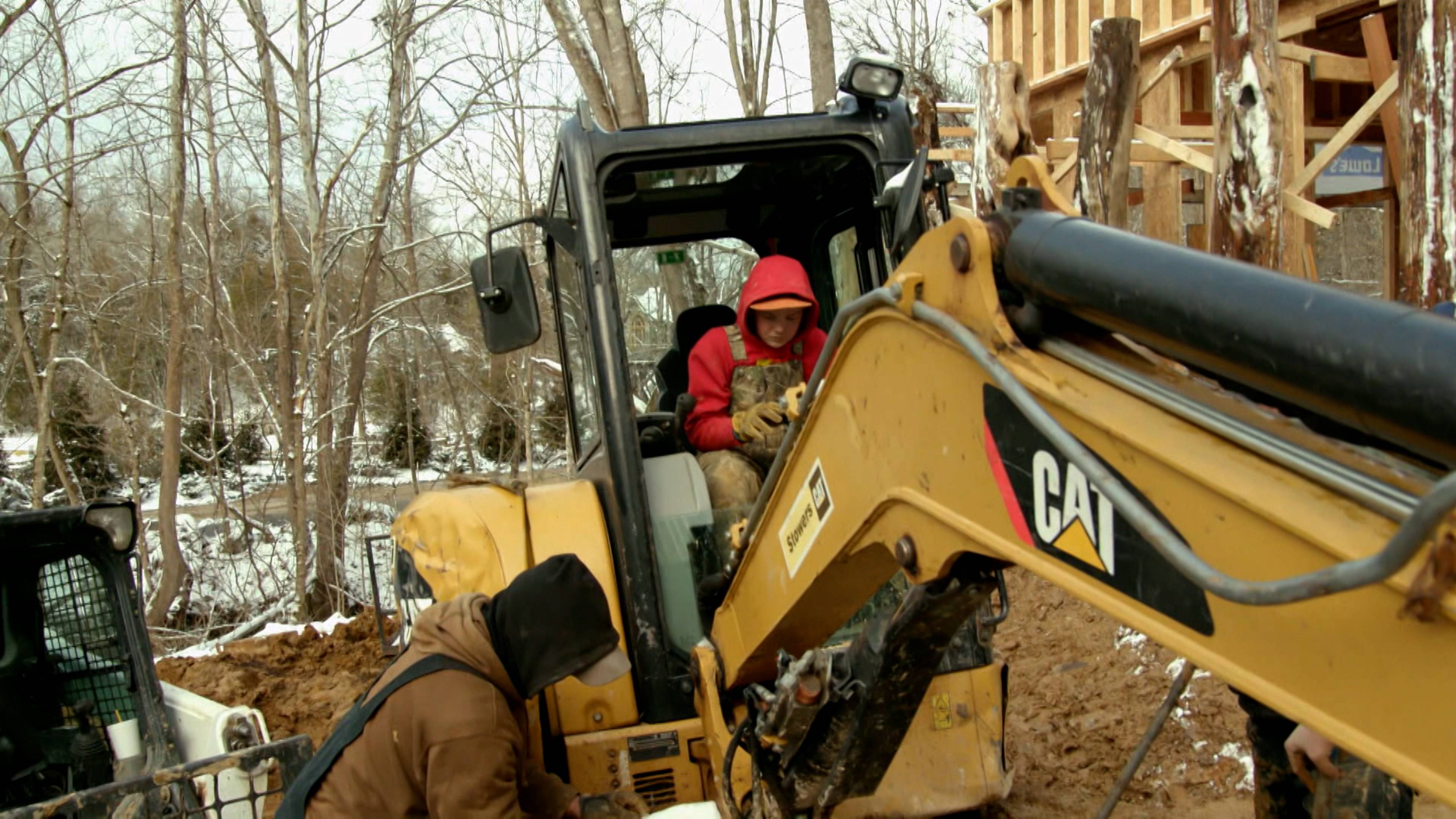 كوخ في تينيسي على الطراز اليوناني