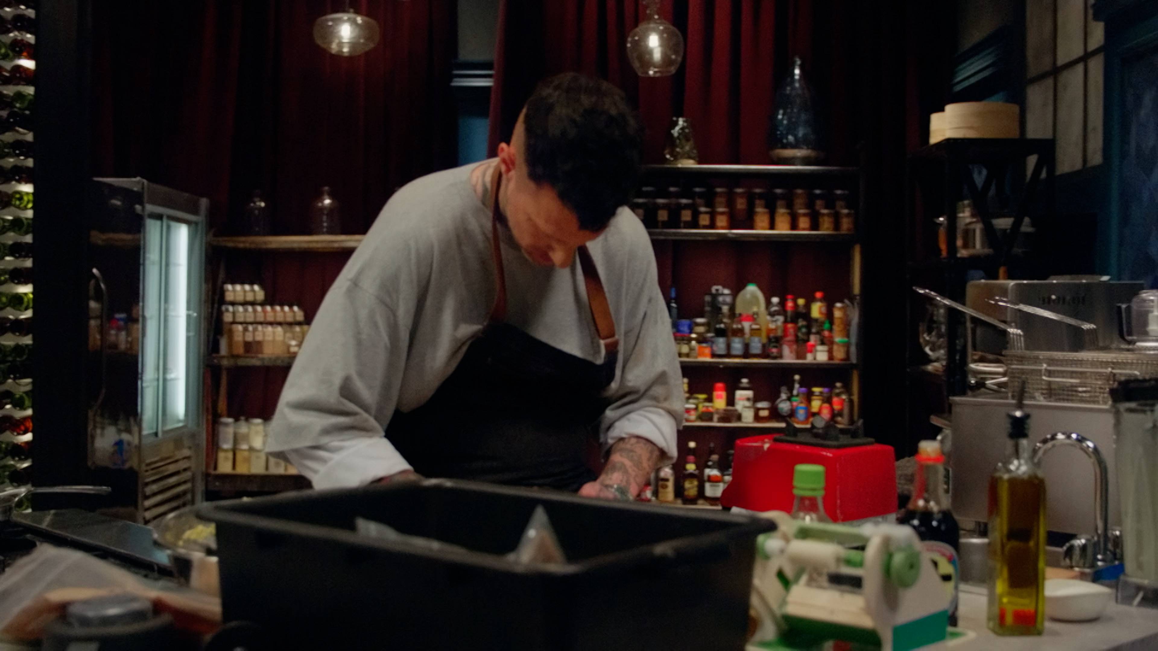 العمالقة ضد أدريانا أوربينا