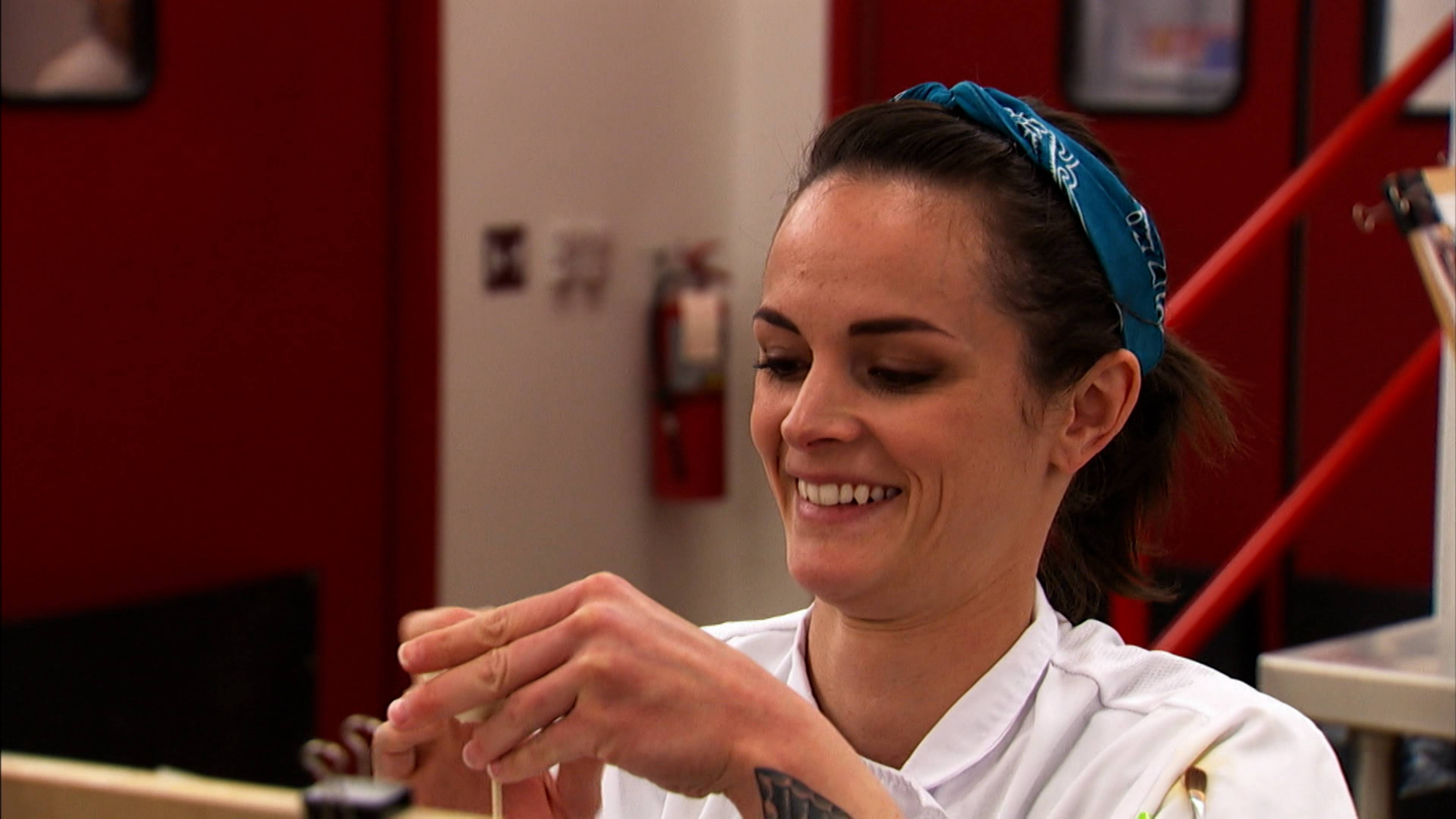 العروس الرائعة القادمة