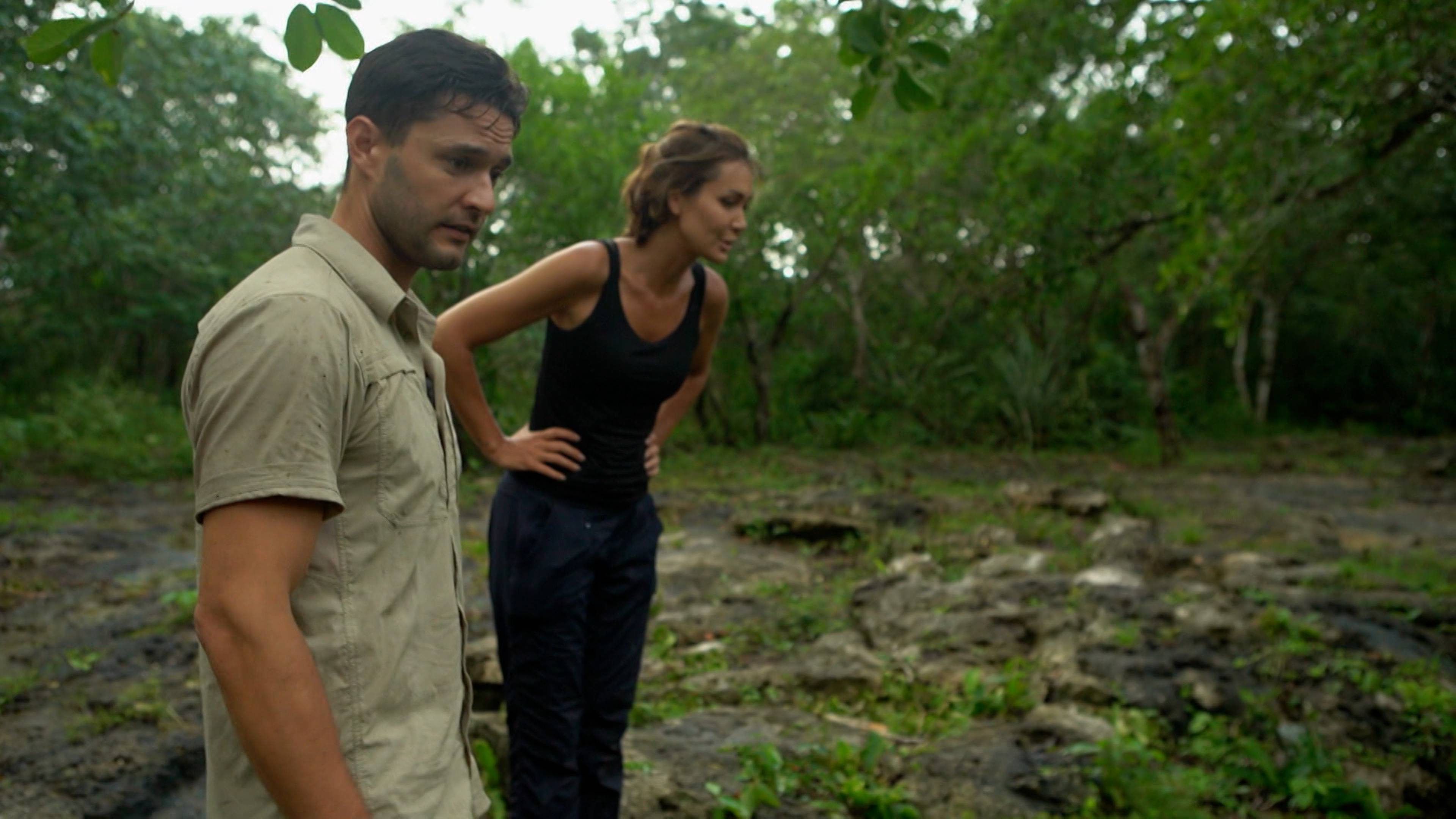 سينوتات المكسيك المسكونة