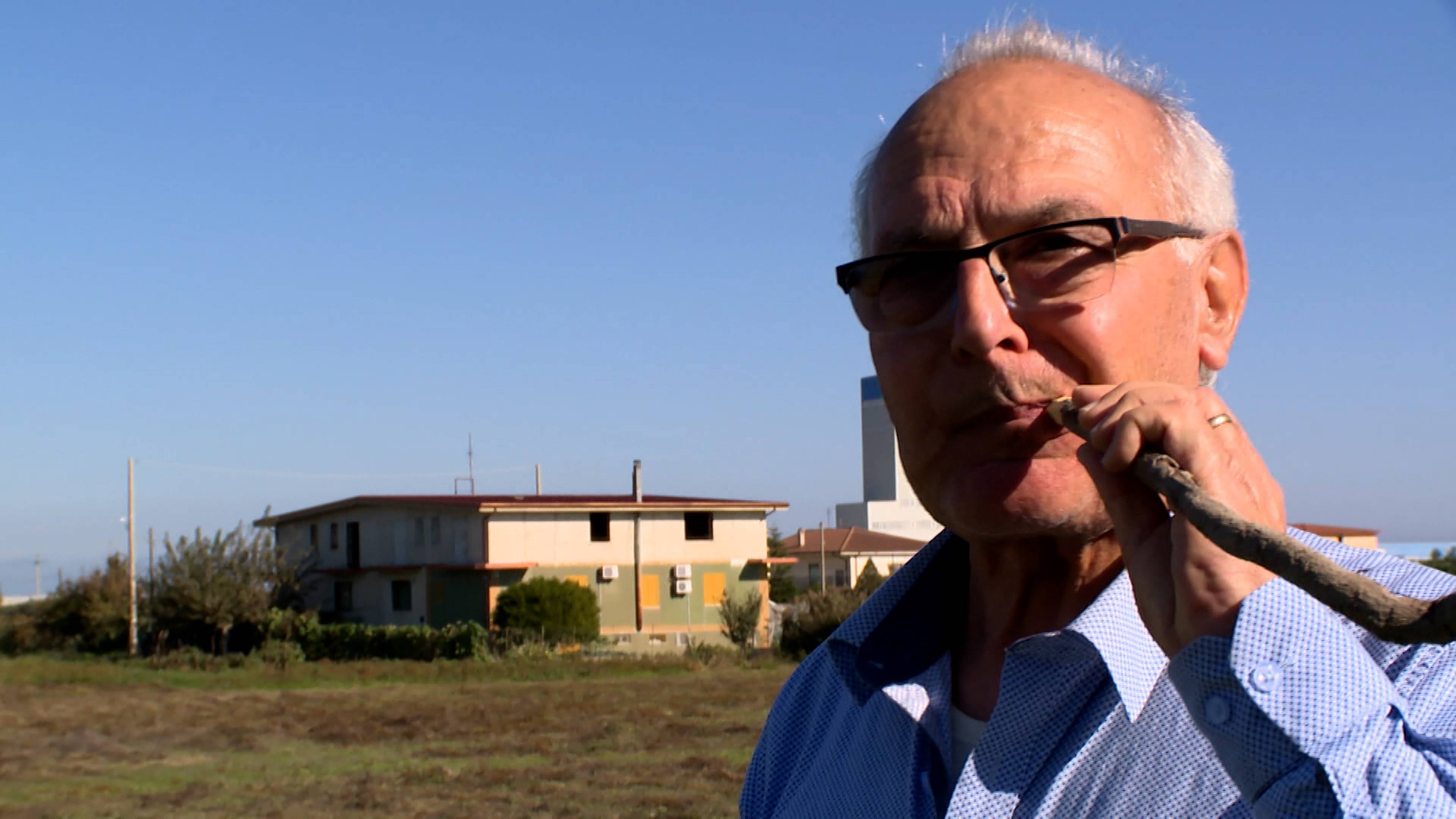 أقلام، عرق السوس والدانتيل