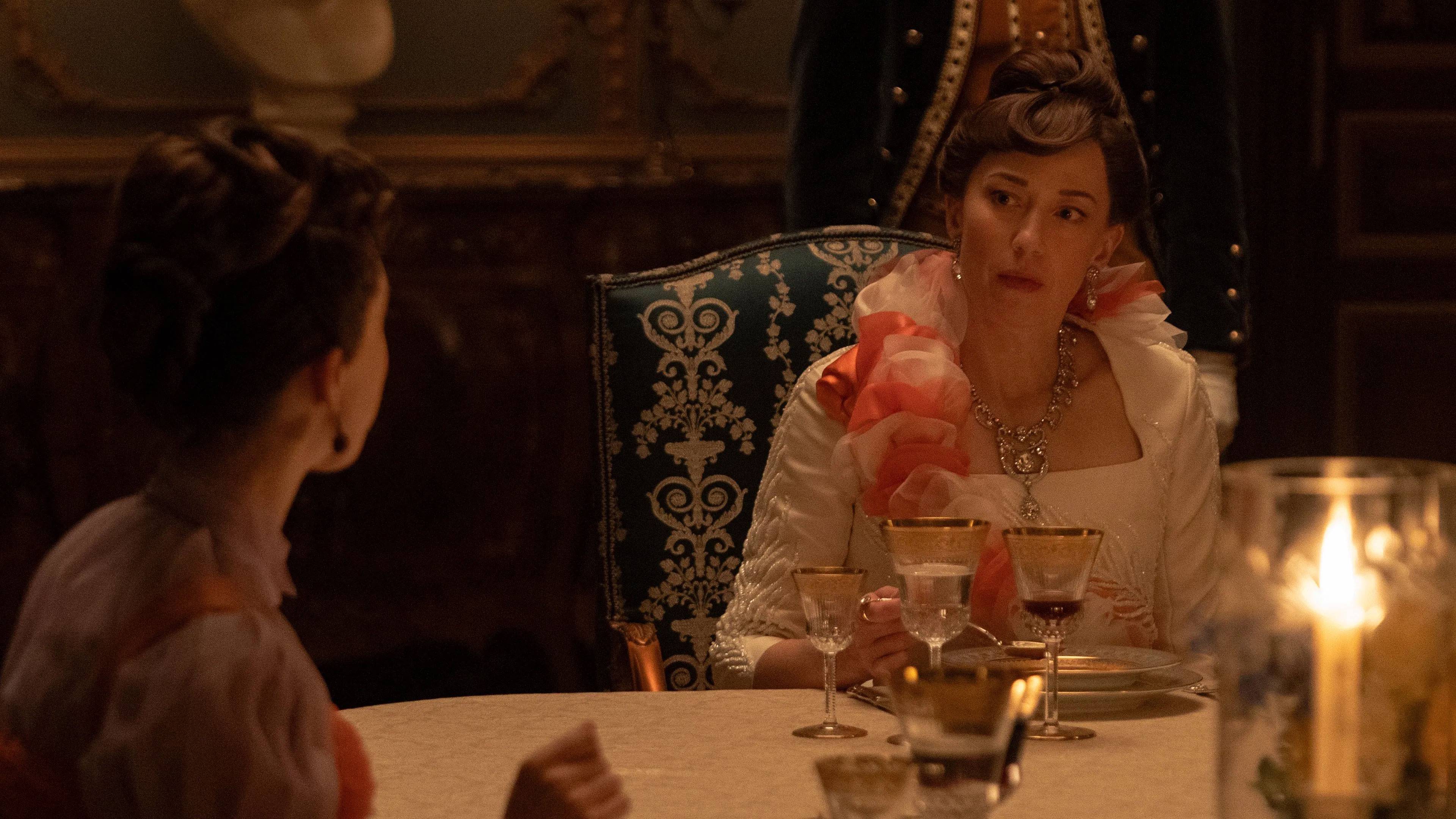 من المسؤول هنا؟