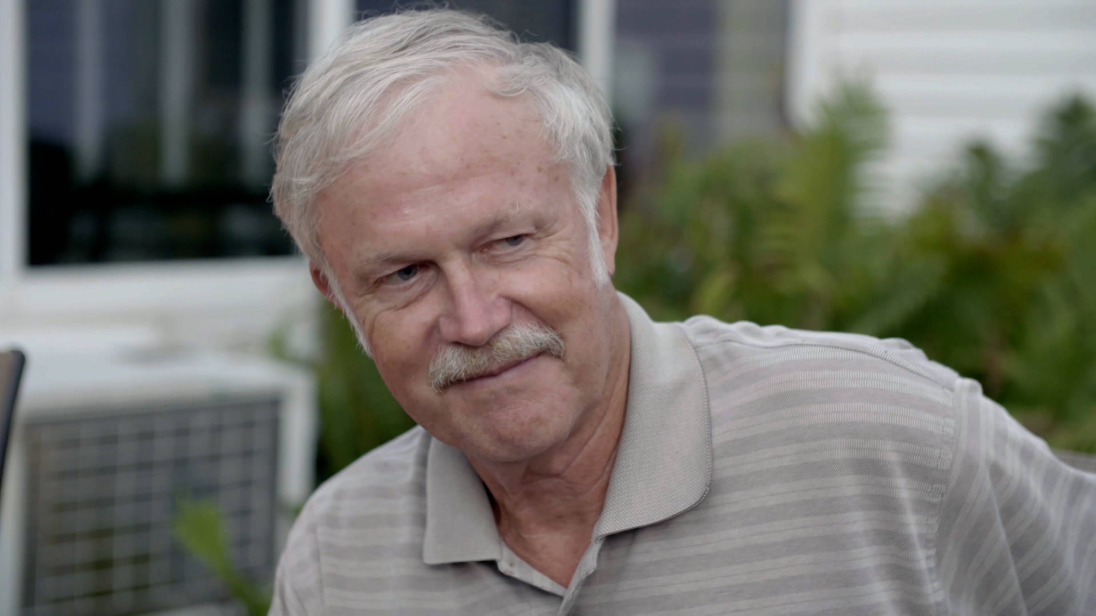 ملخص: دعها لنيفوس