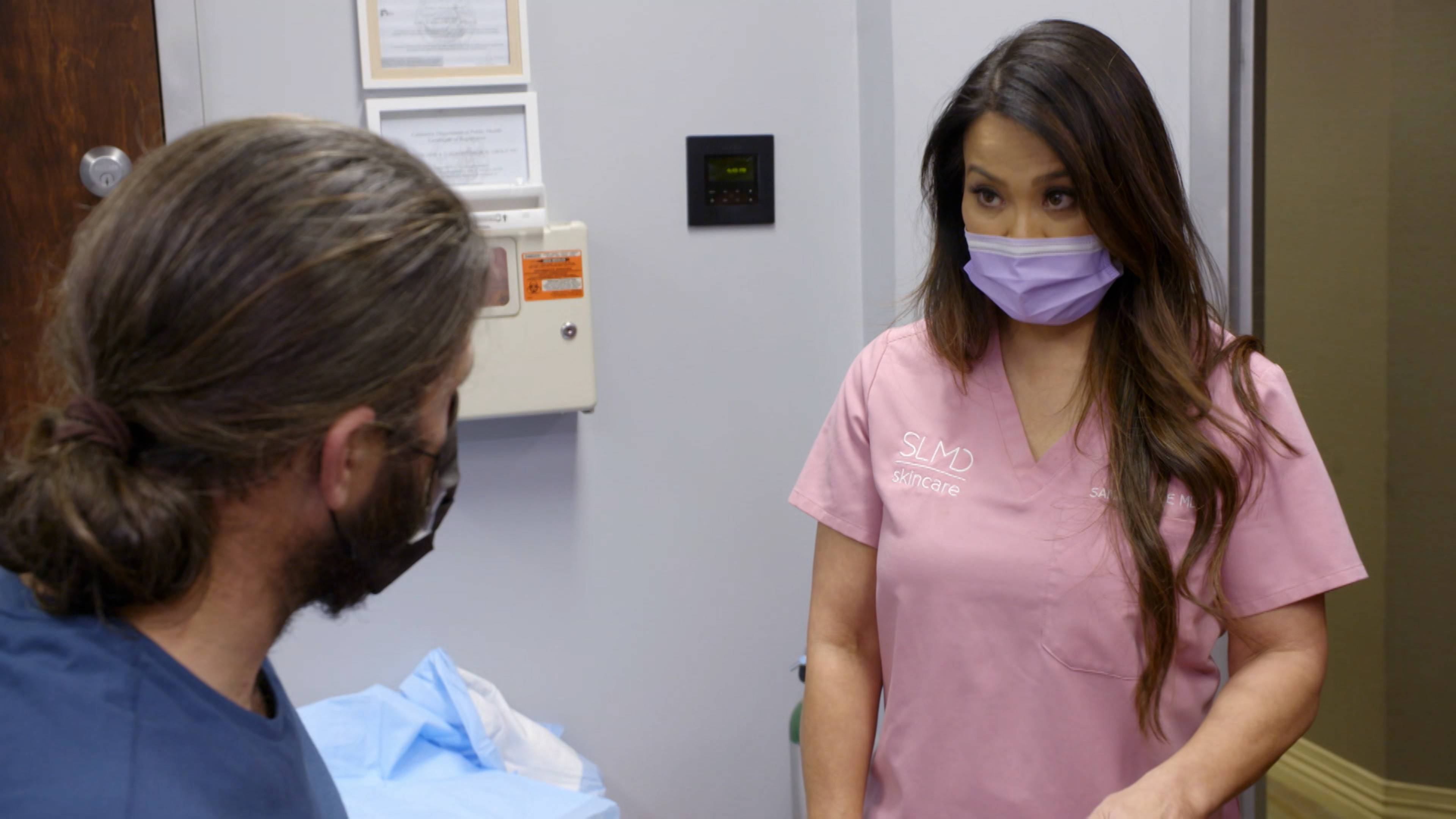 ملخص: ورم يشبه الدماغ