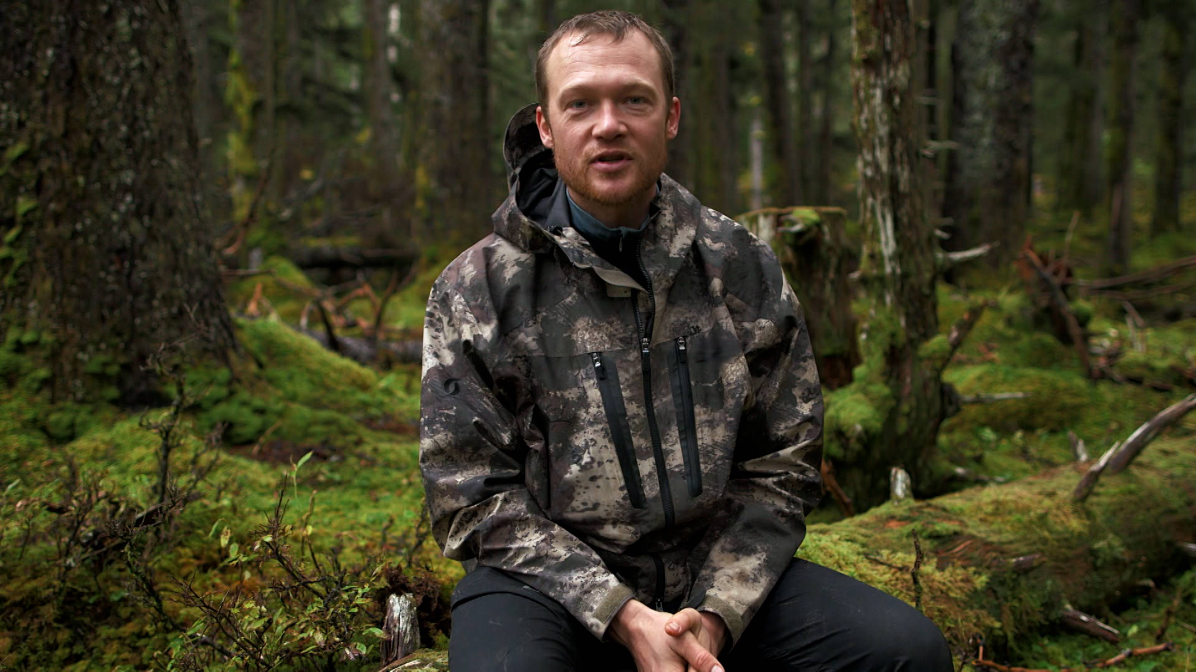 في الأعالي بلا نجدة