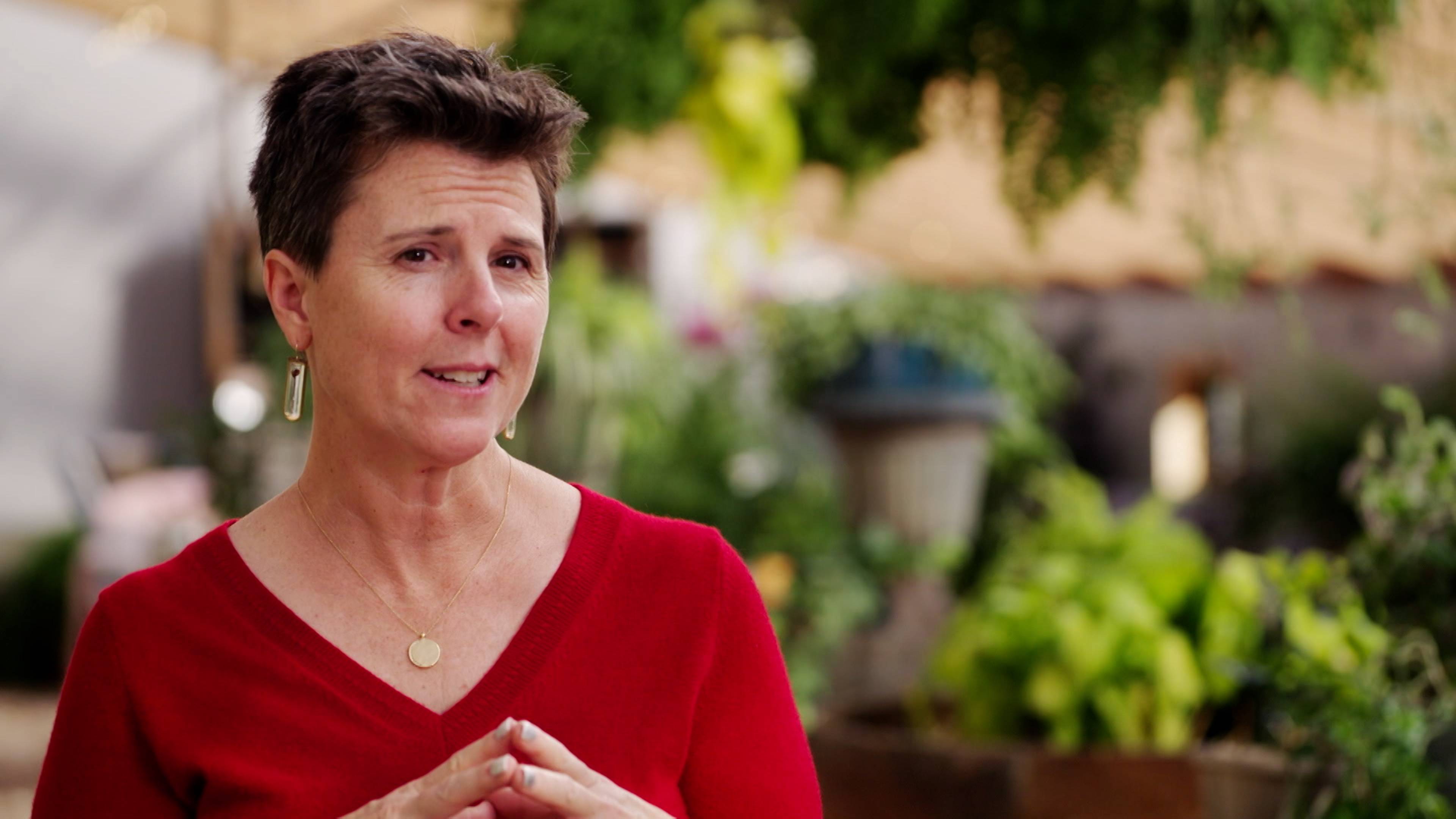 Mom's Greenhouse Oasis