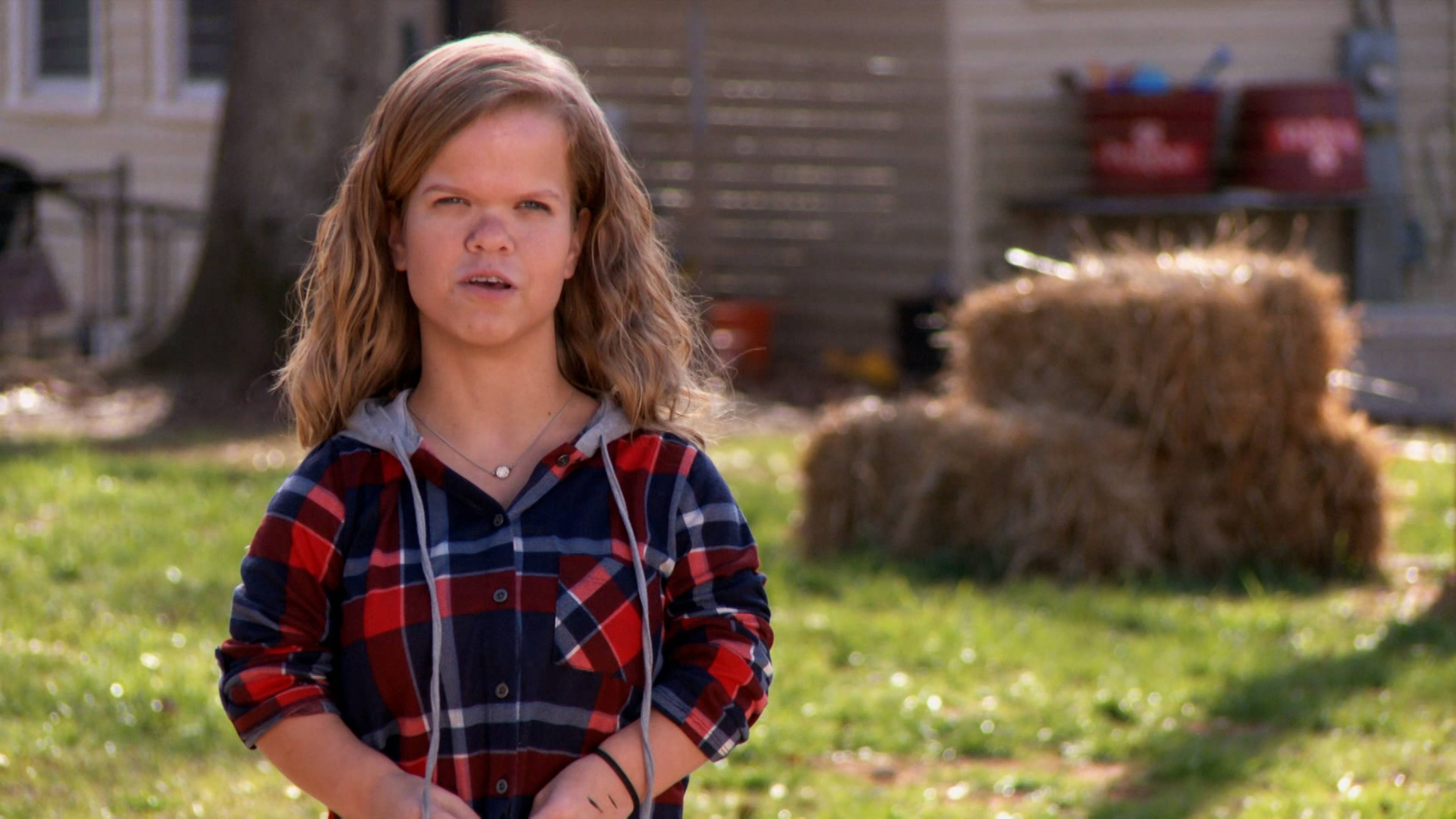 Little Mama Sells Big Houses!