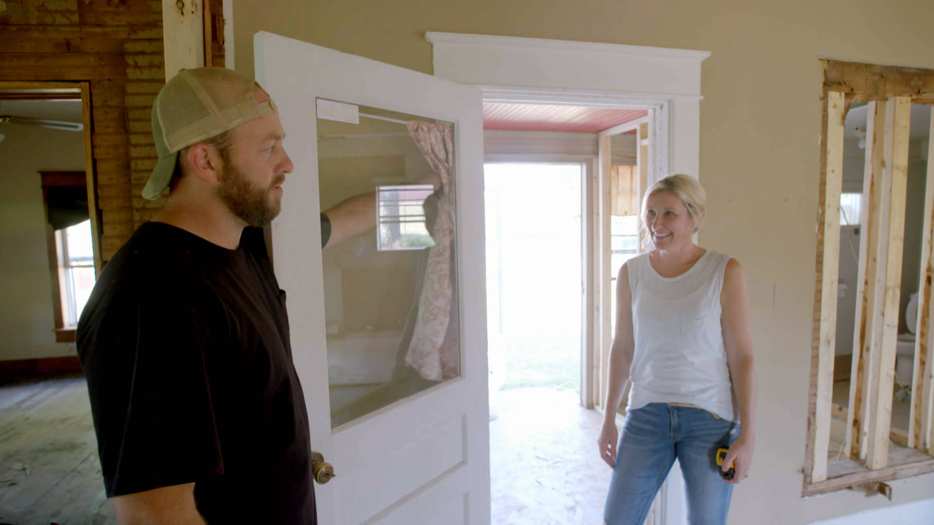 Colonial Gets Modern Makeover