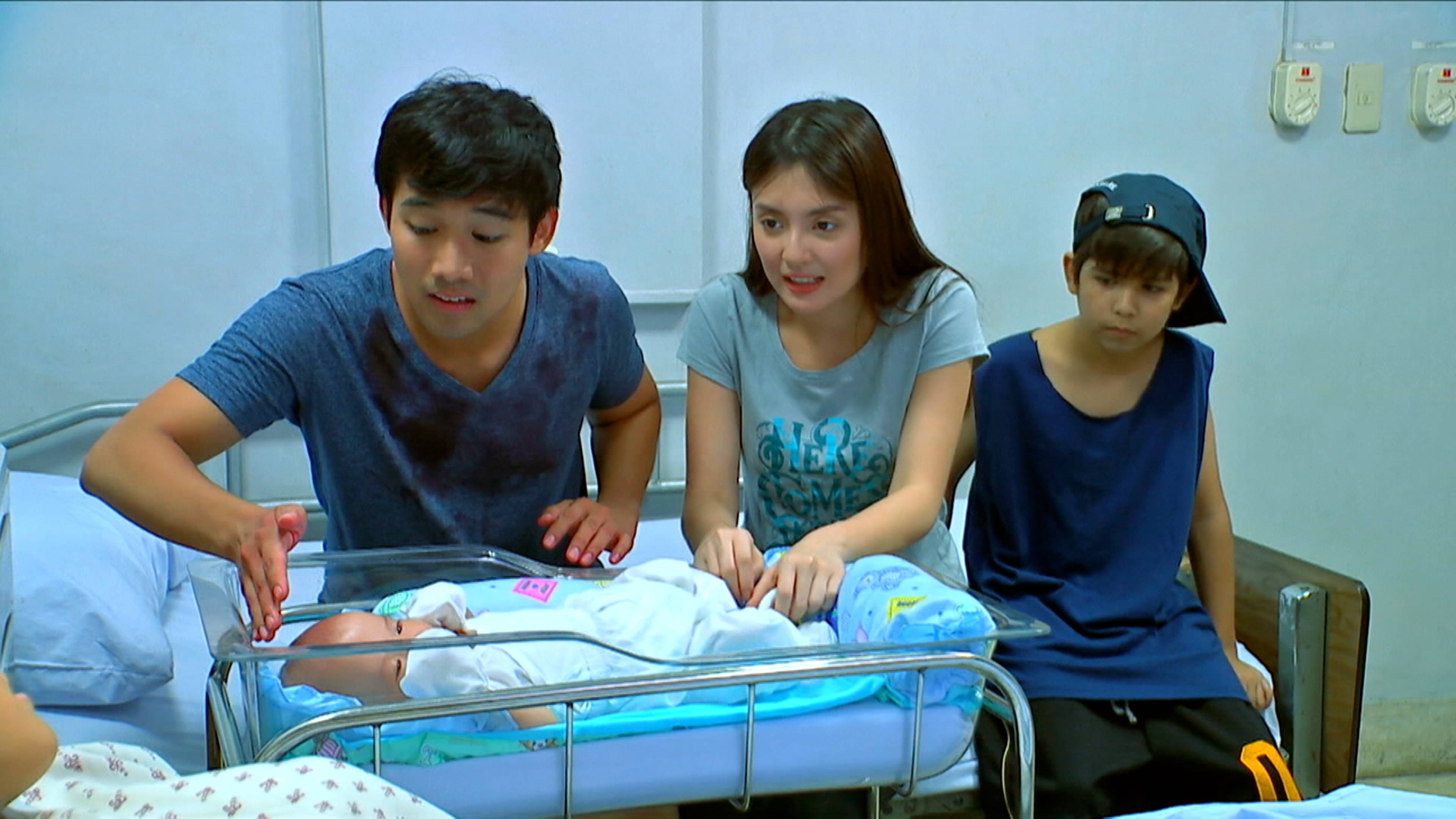 بويوتس أ فاذر ناو