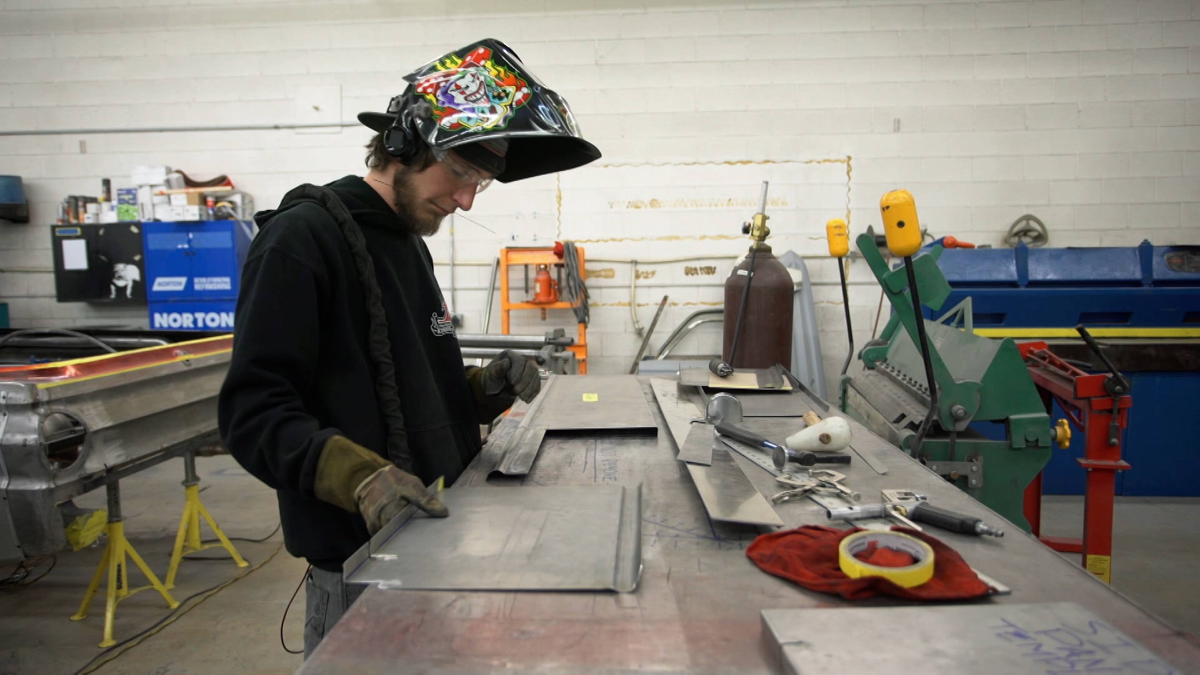 We Build Kindig Customs