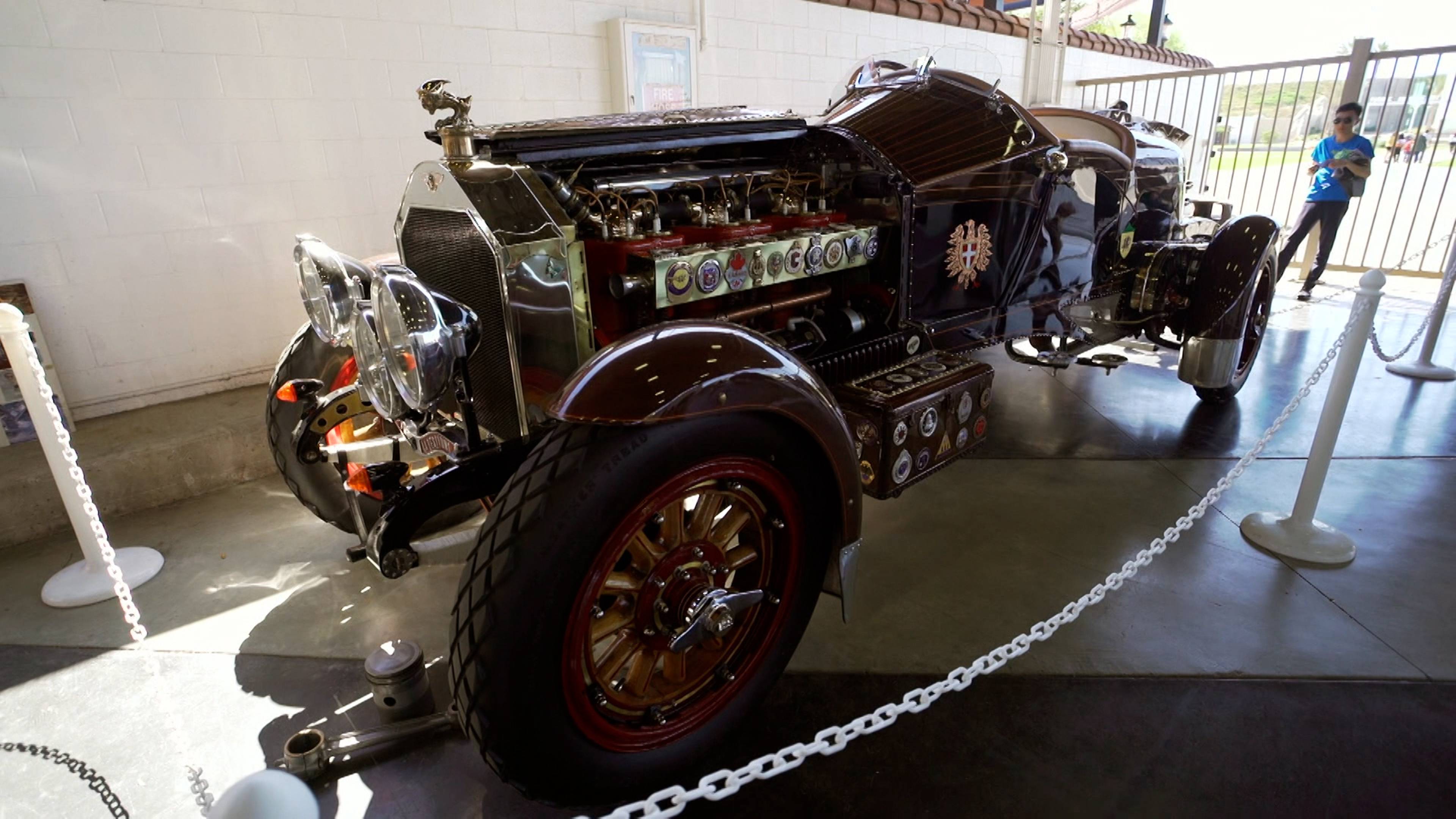 Car Show to the Stars