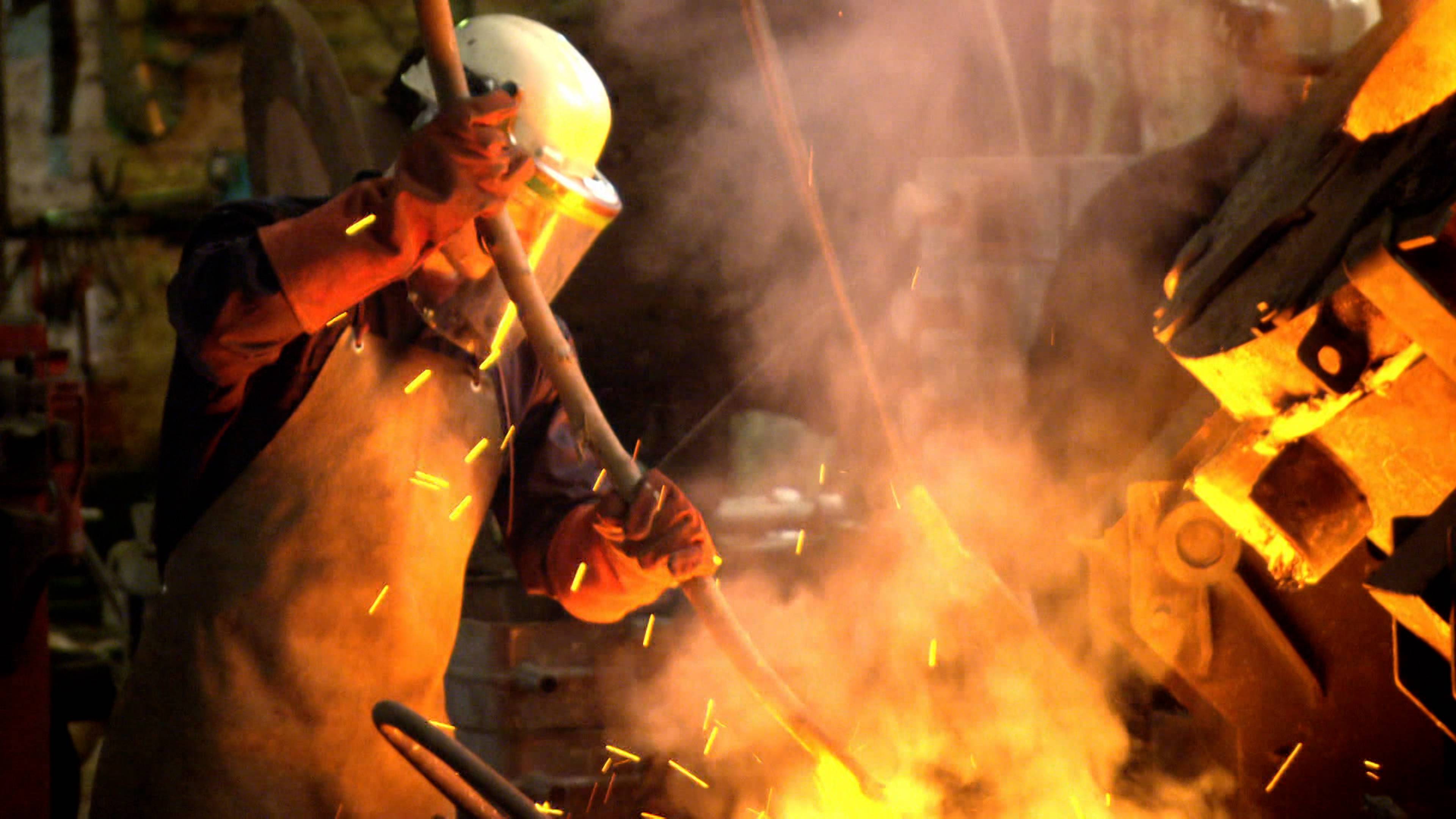 محكمة شديدة