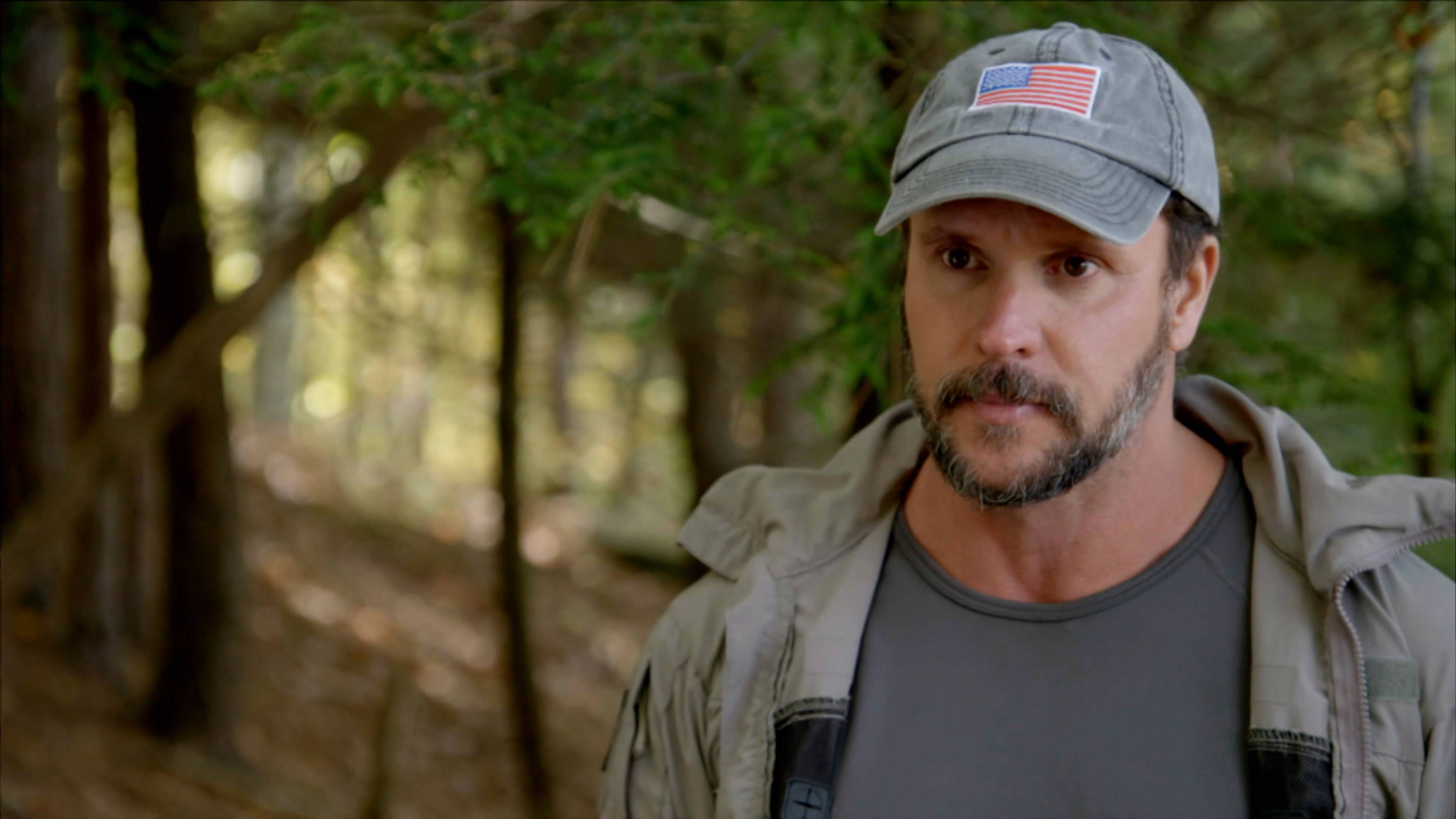 ابتسم وتحمل