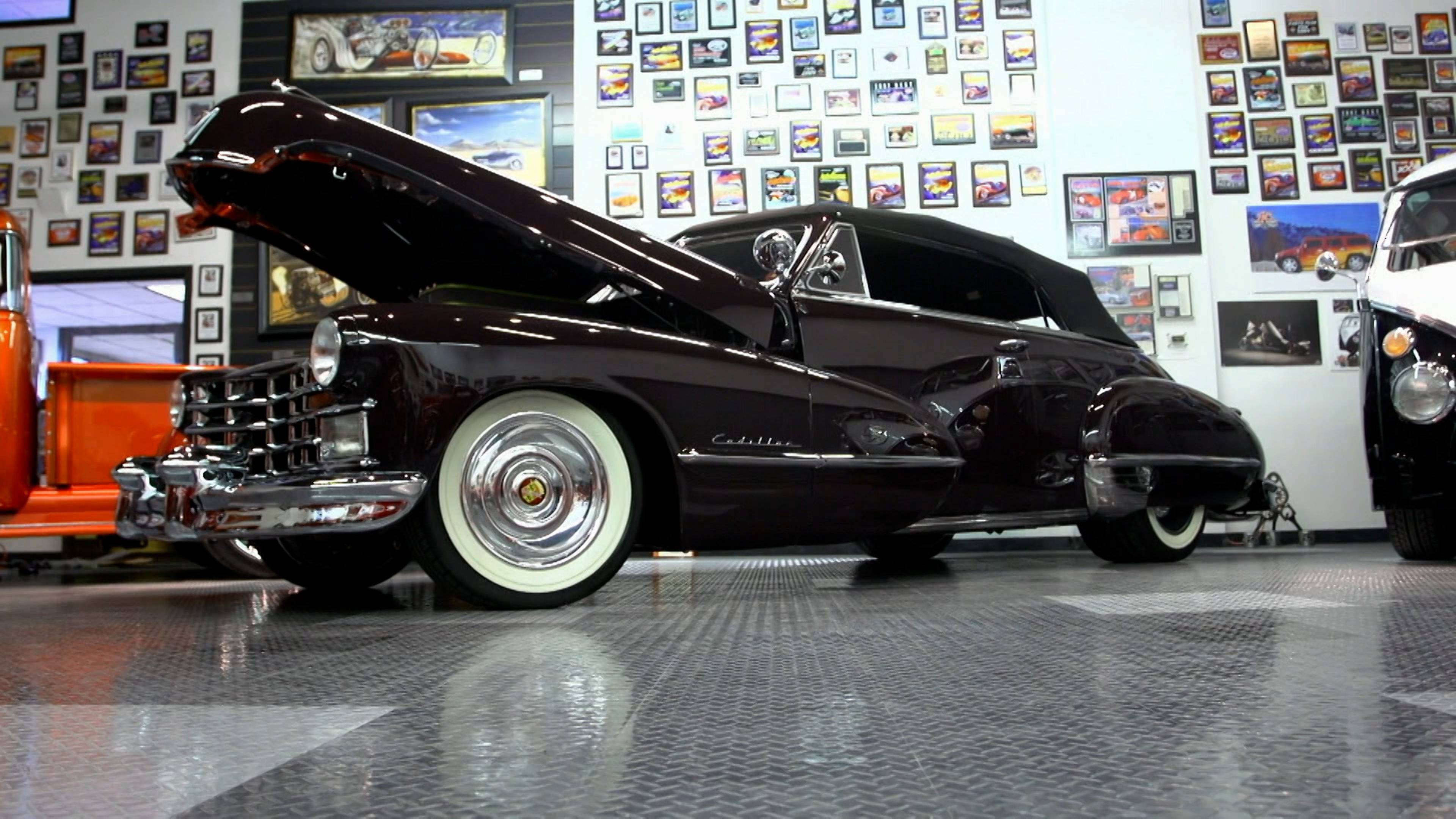 Lights, Cameras, Auto-Rama