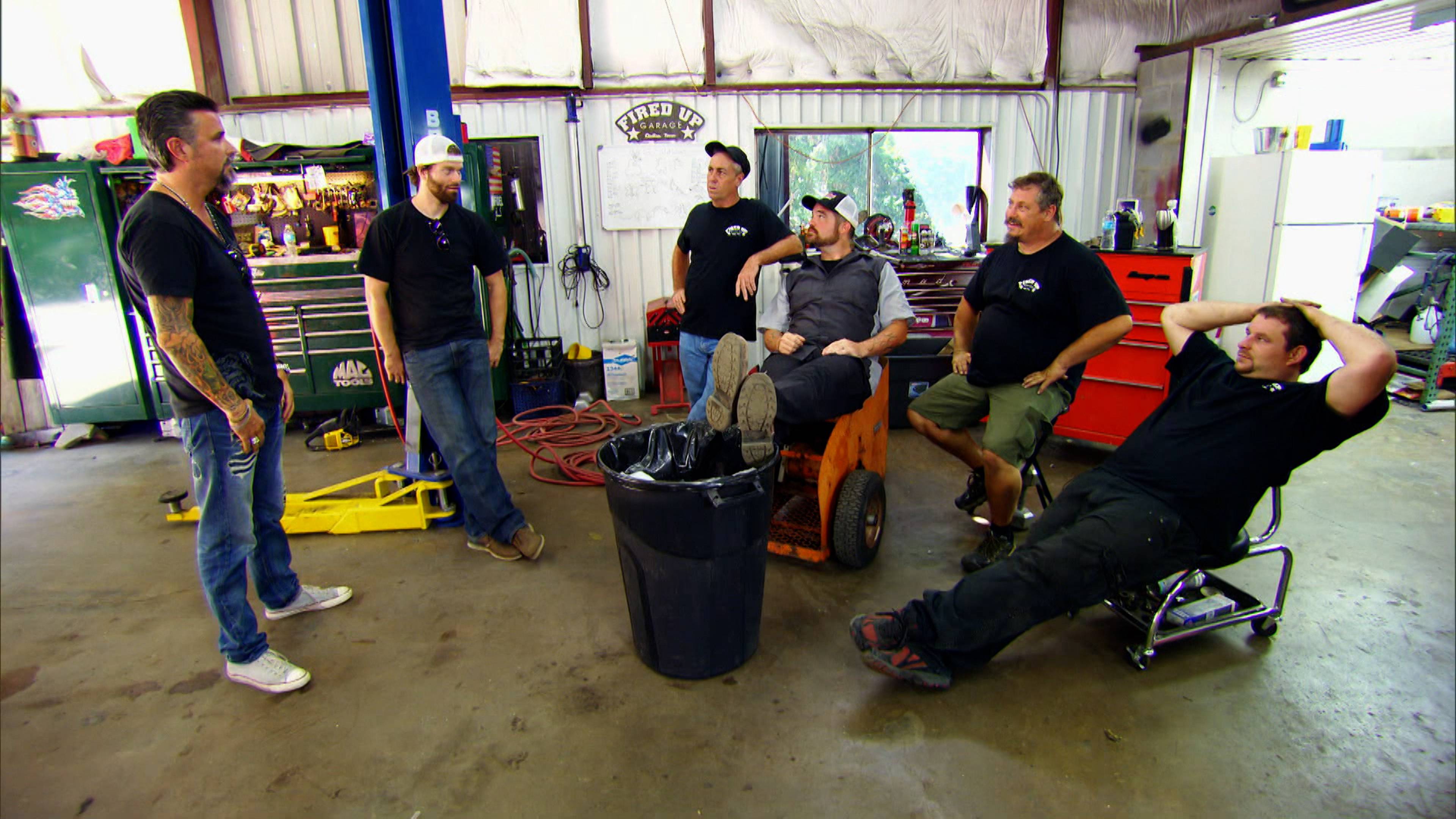 إصلاح سيارة سي-10، الجزء 2