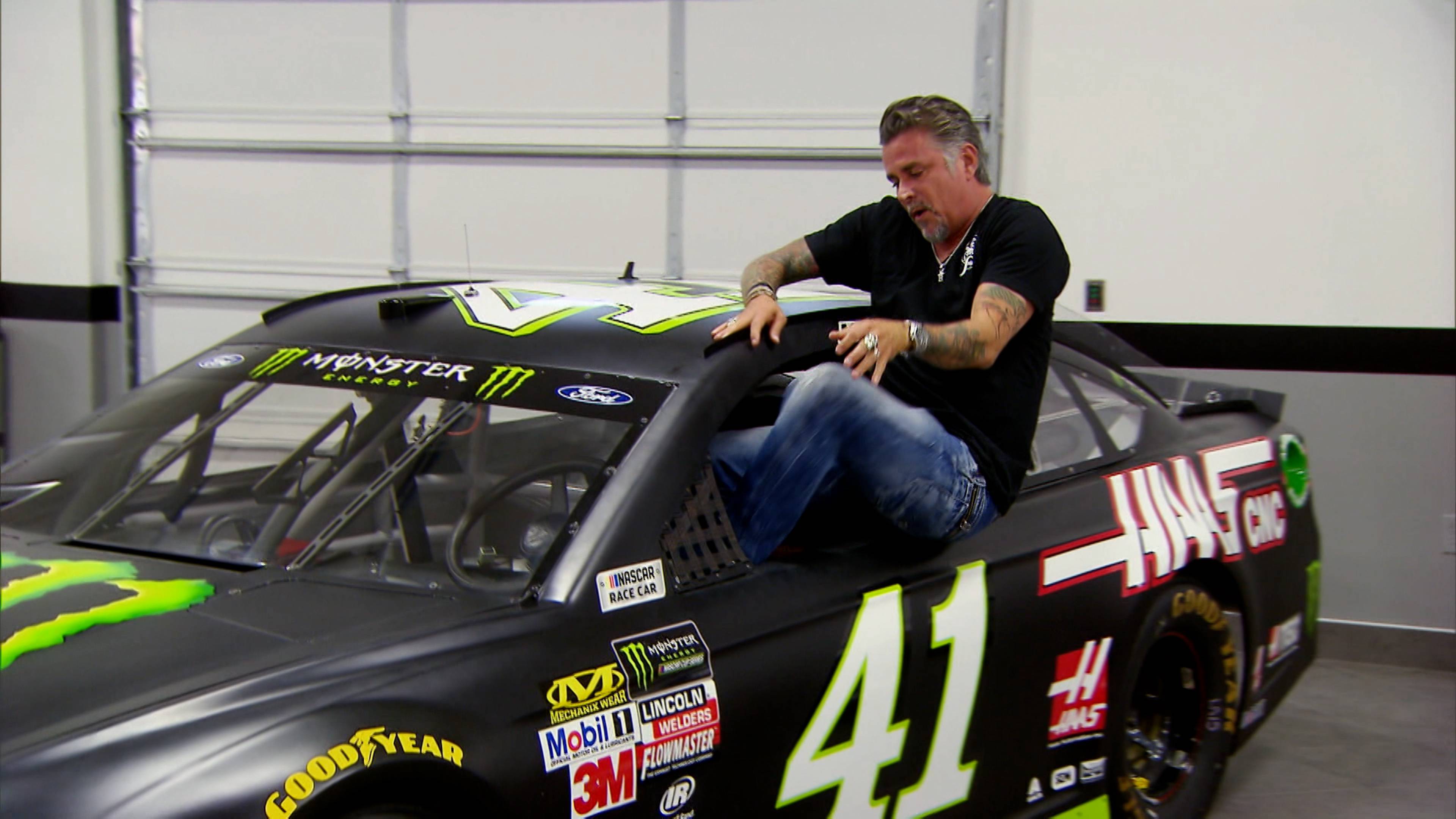 بوش ضد لوغانو