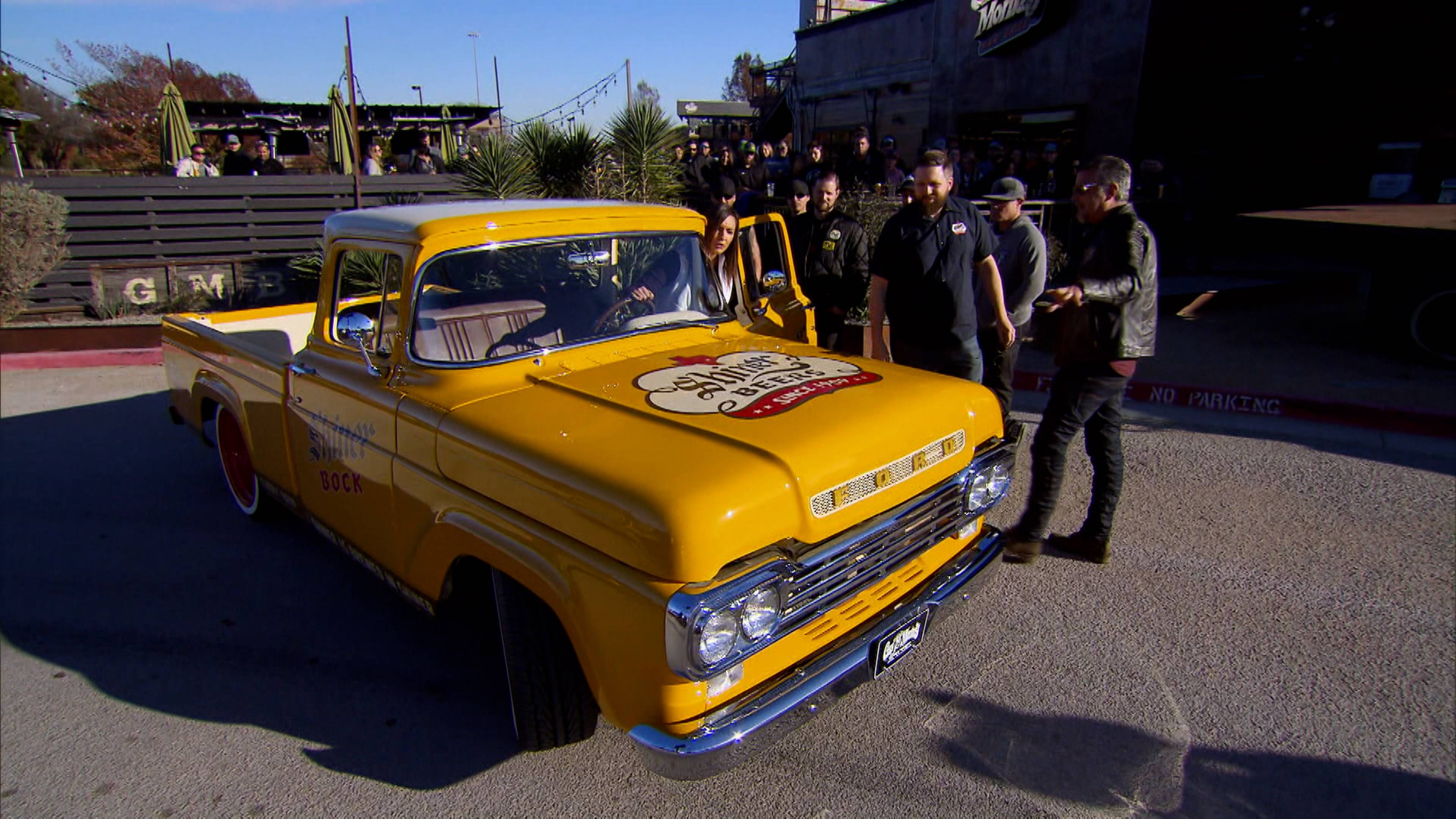 متألقة وجدبدة