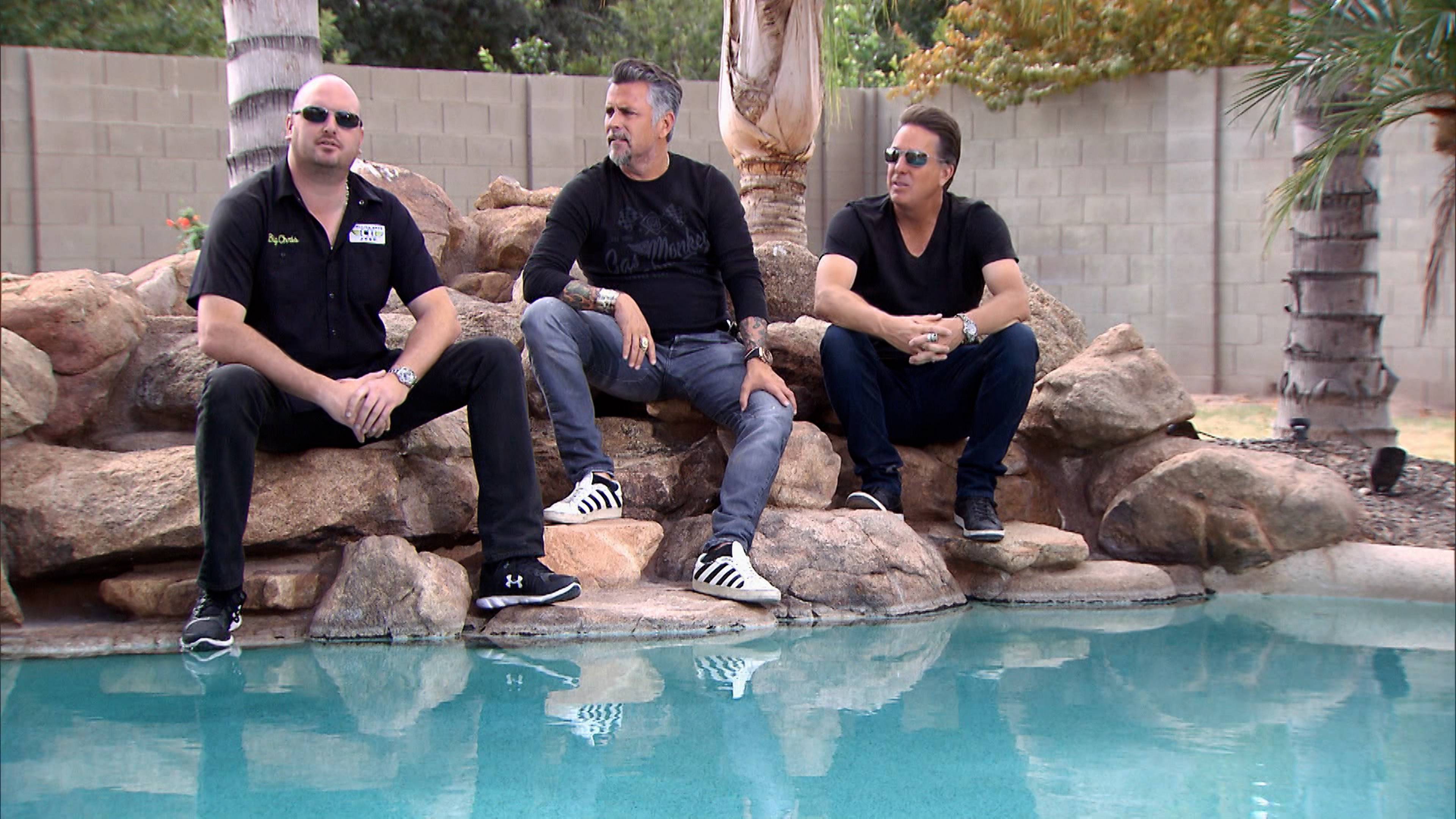 الوحوش والمونكيز