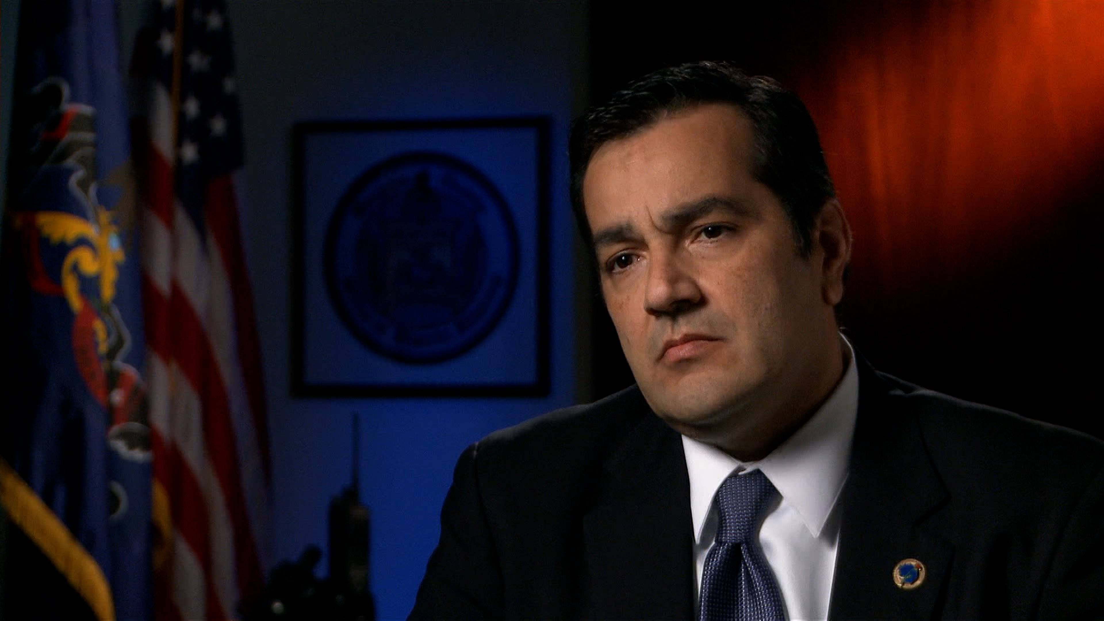 Murders Under the Mistletoe