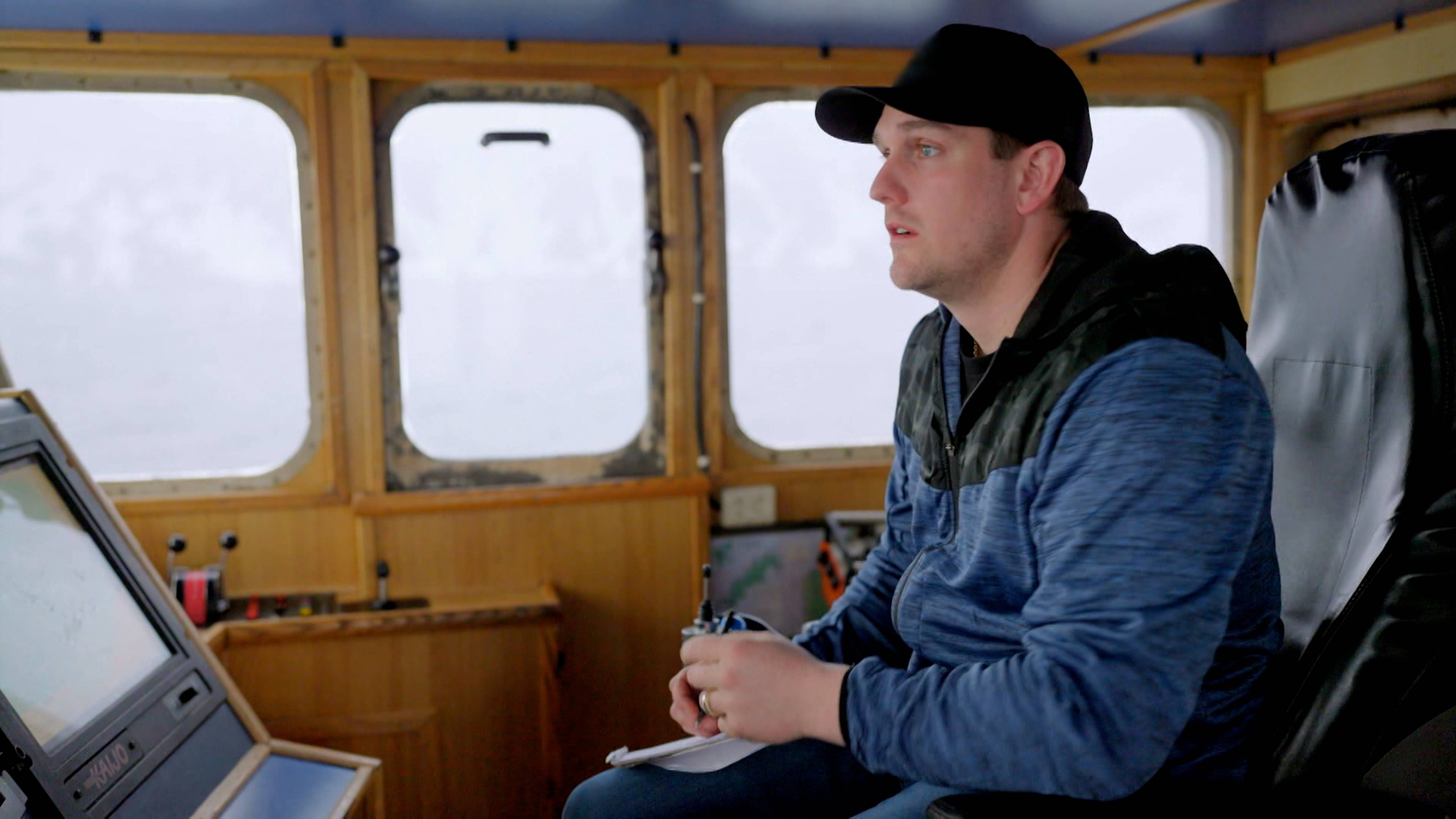 من أجل الملك والوطن