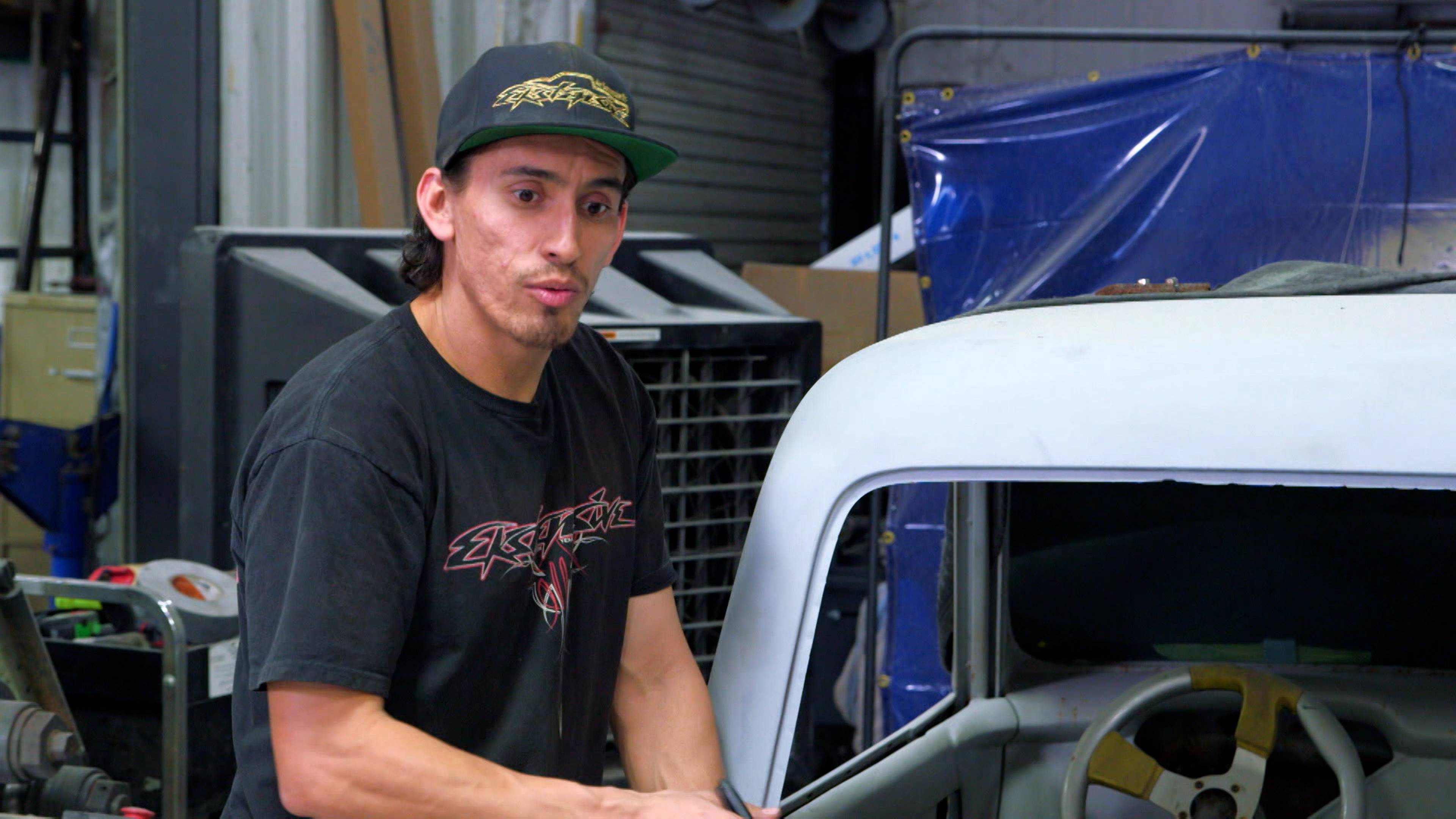 C10 بكامل عزمها