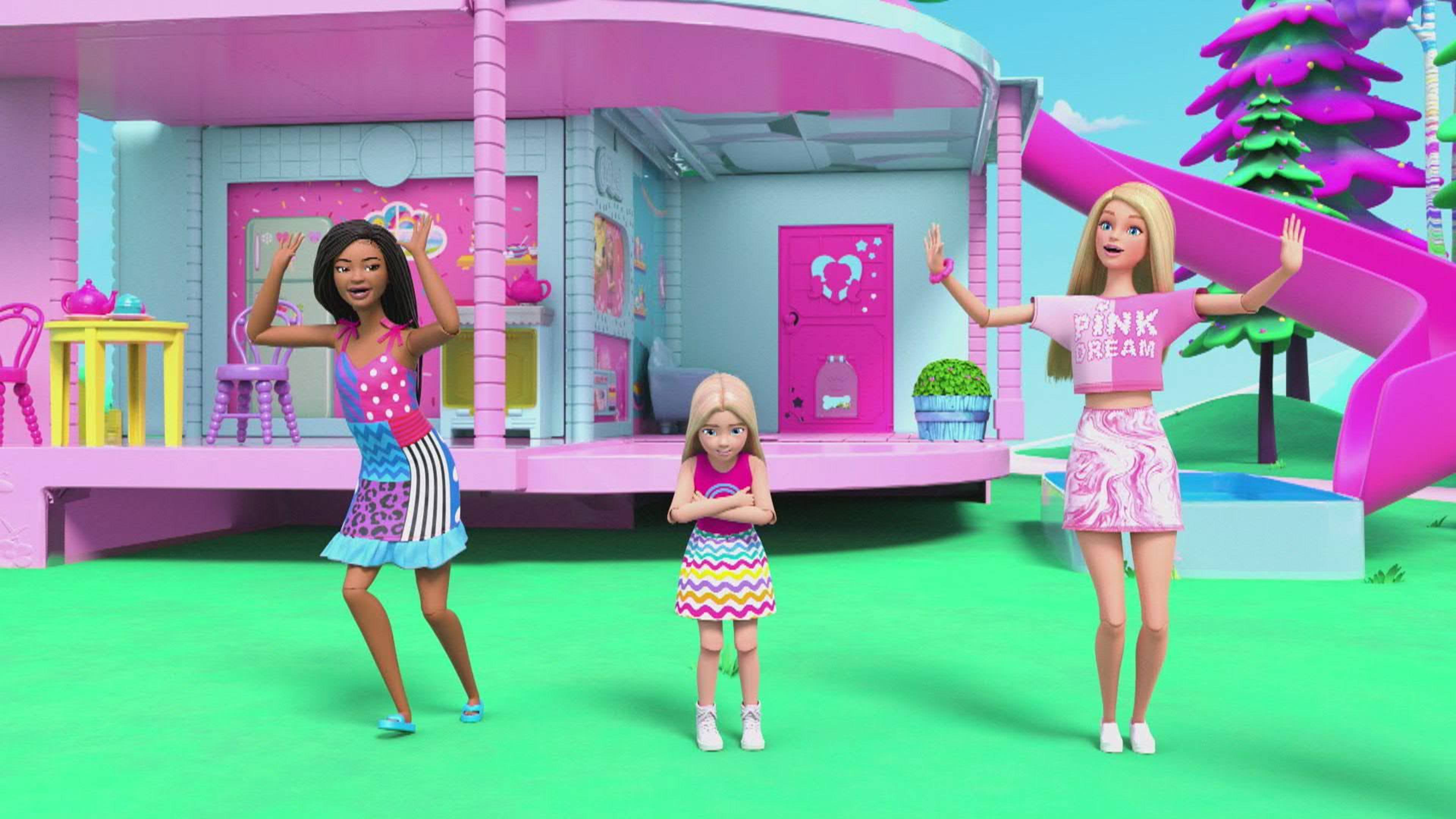 Barbie & Barbie Save The Extra Mini Minis