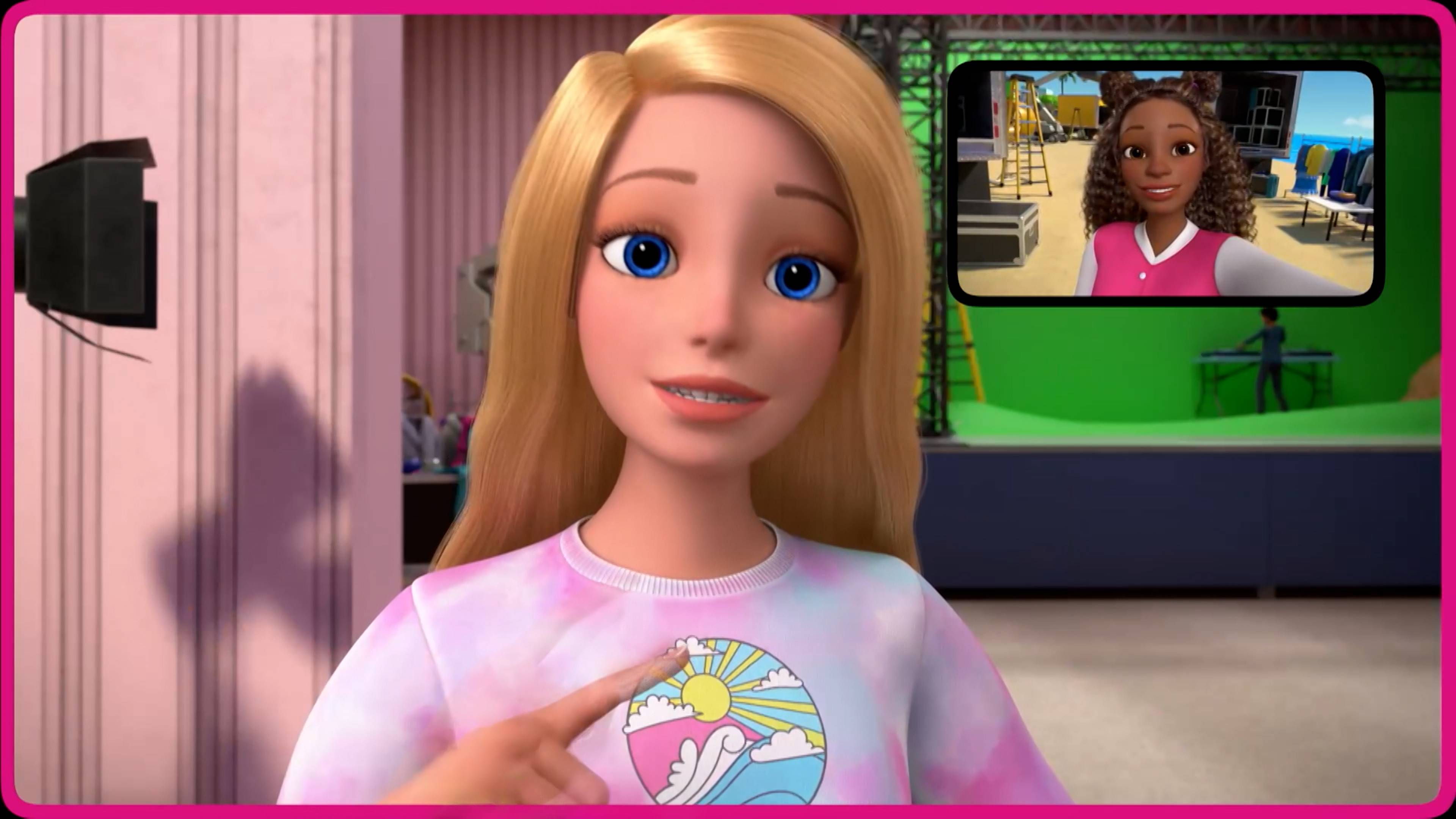 Barbie & Barbie Get New Jobs!