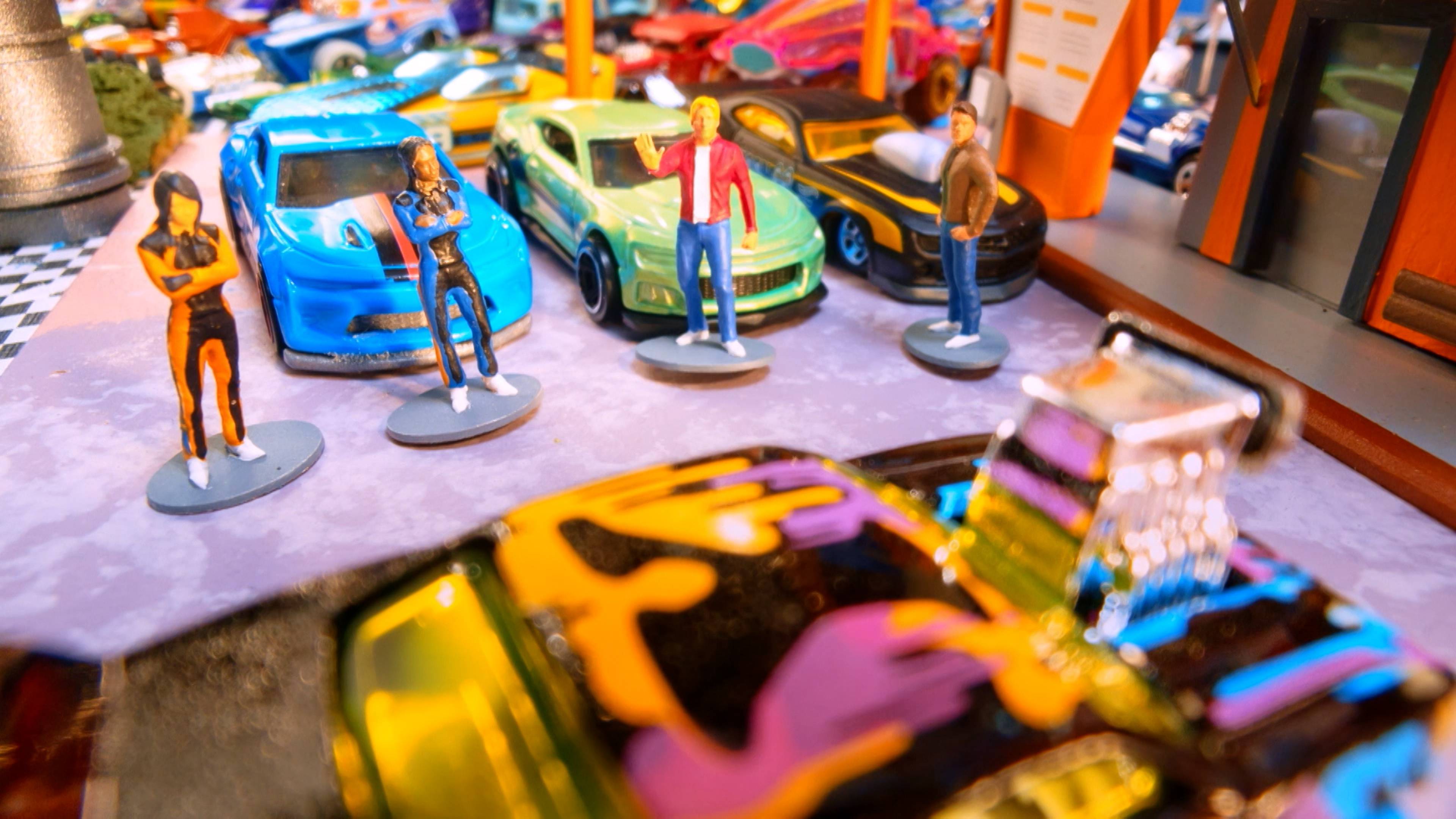 كريزي كمارو كومبيتيشن