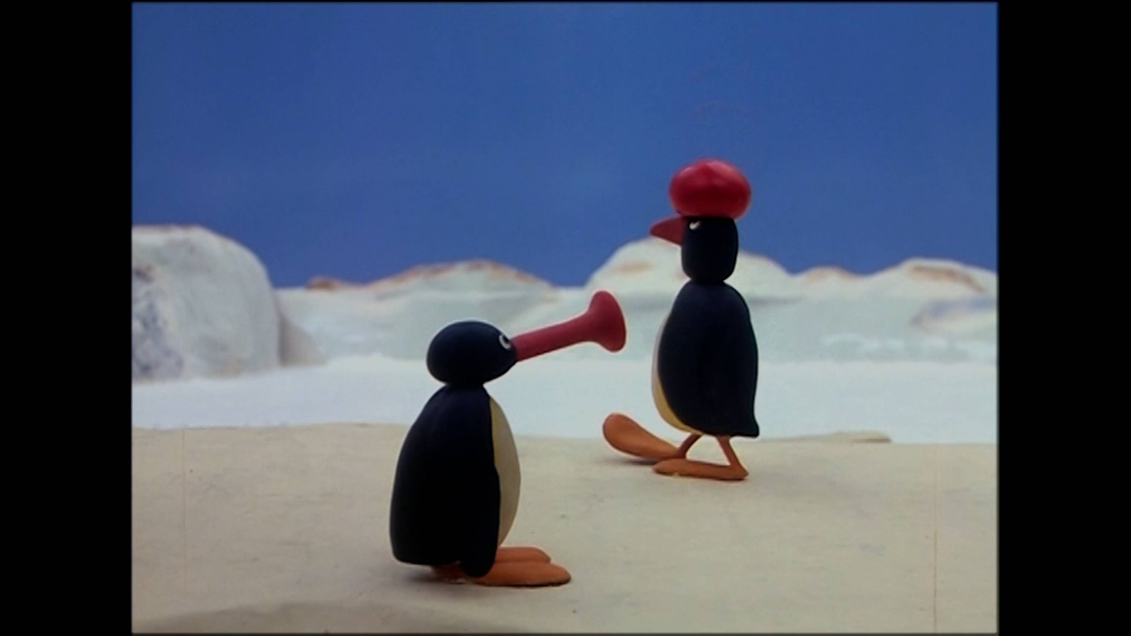 Pingu is introduced / Pingu runs away from home