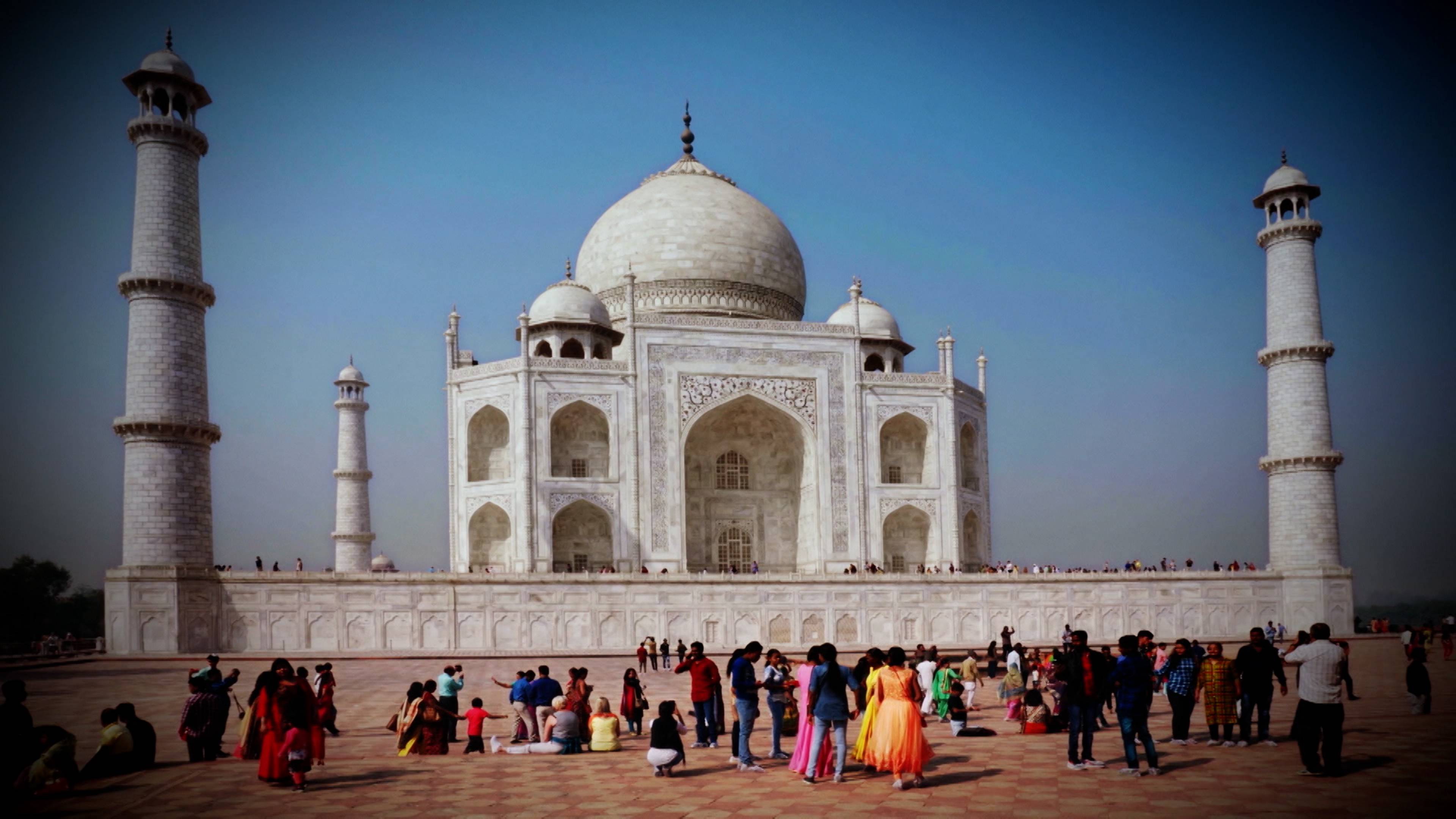 مراسم وداع مقدسة