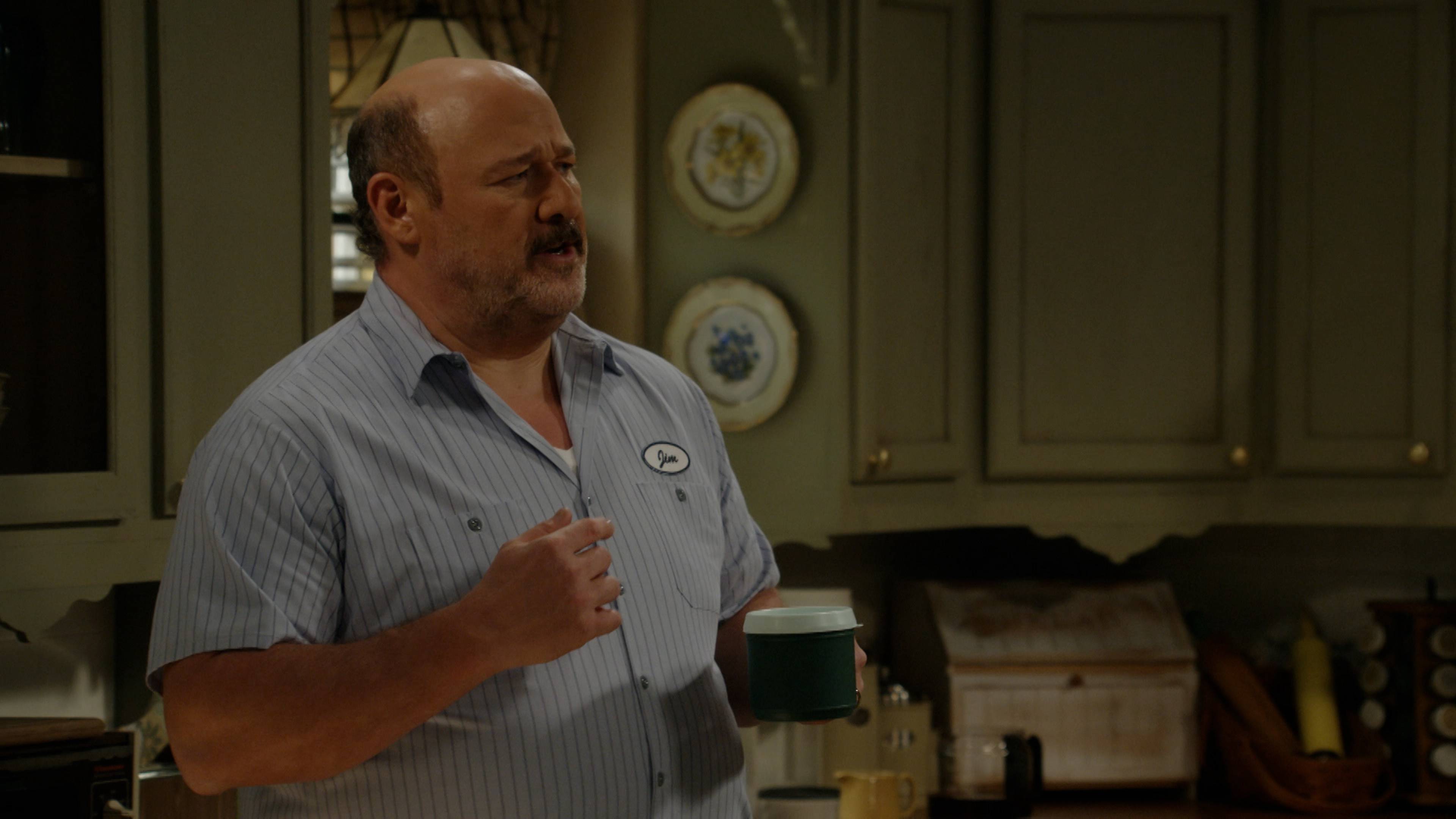 هواية جديدة، منحرف ووظيفة بدوام جزئي