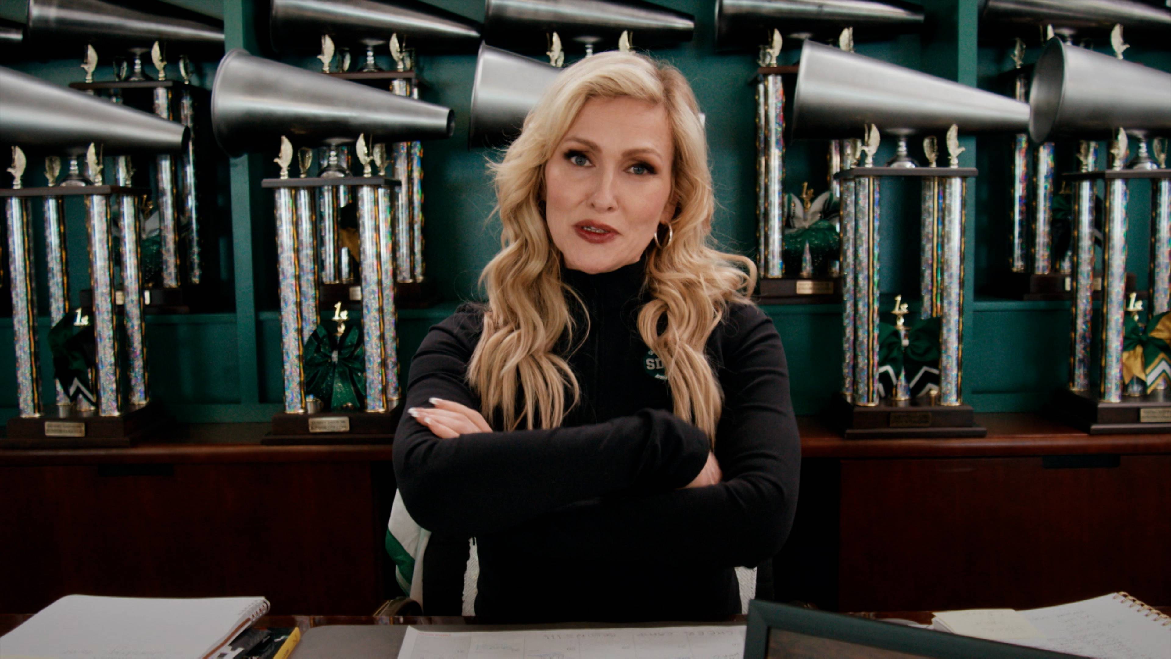 الحلقة الأولى