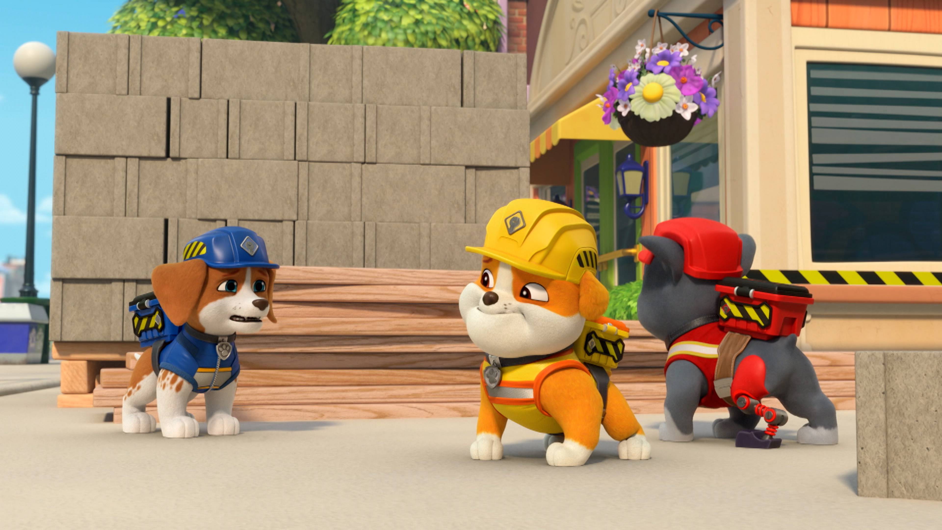 The Crew Builds An Art Museum / The Crew Builds ..