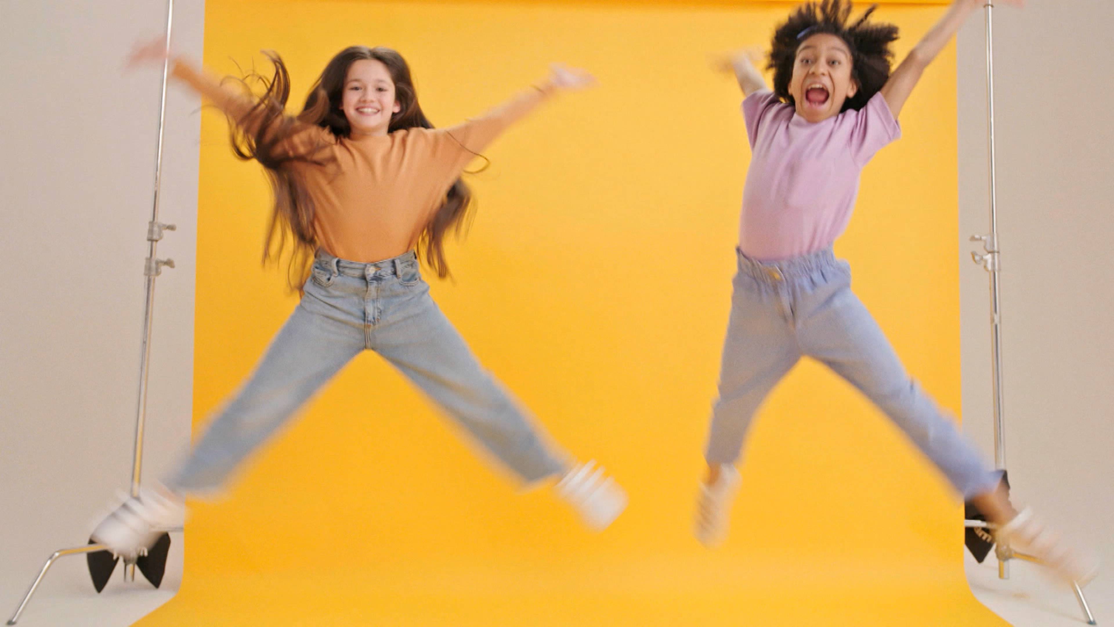 أنإتيتيد - بلاك هوستيري